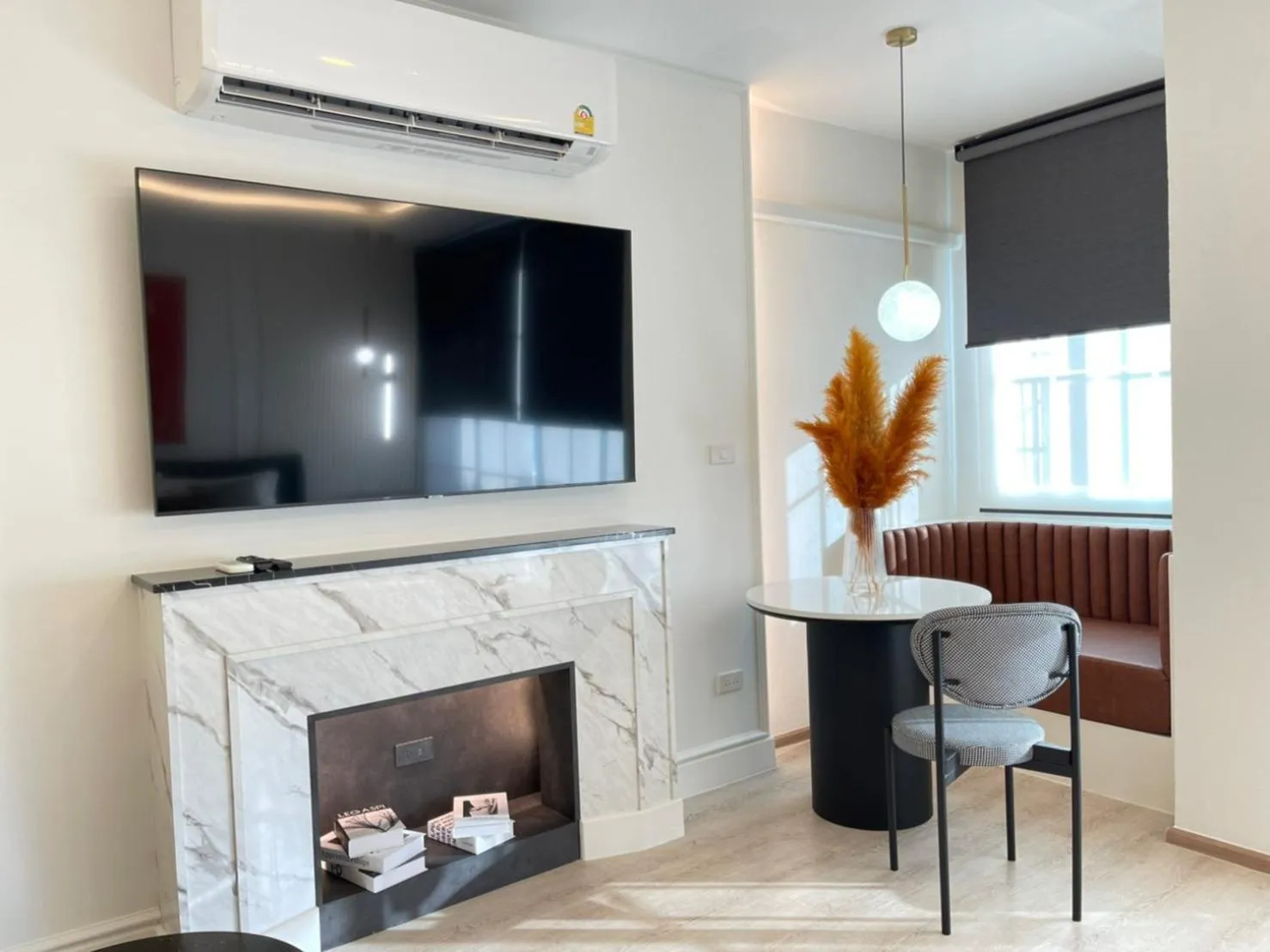 TV and multimedia in R2 Hotel Chiangmai