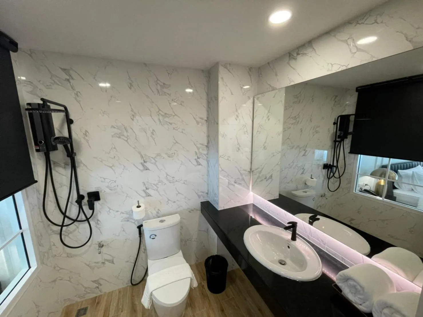 Shower in R2 Hotel Chiangmai