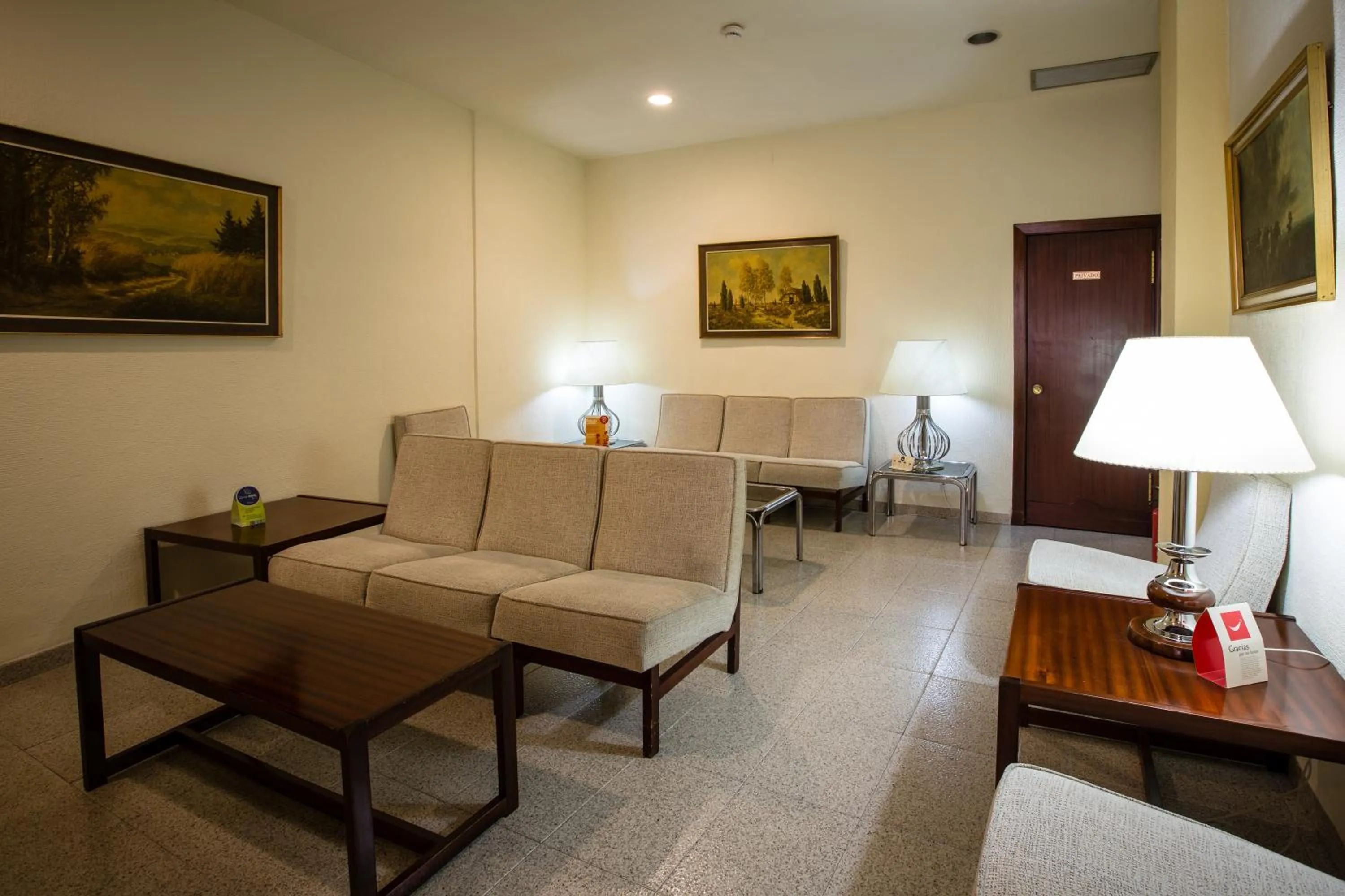 Communal lounge/ TV room in Hotel Riviera