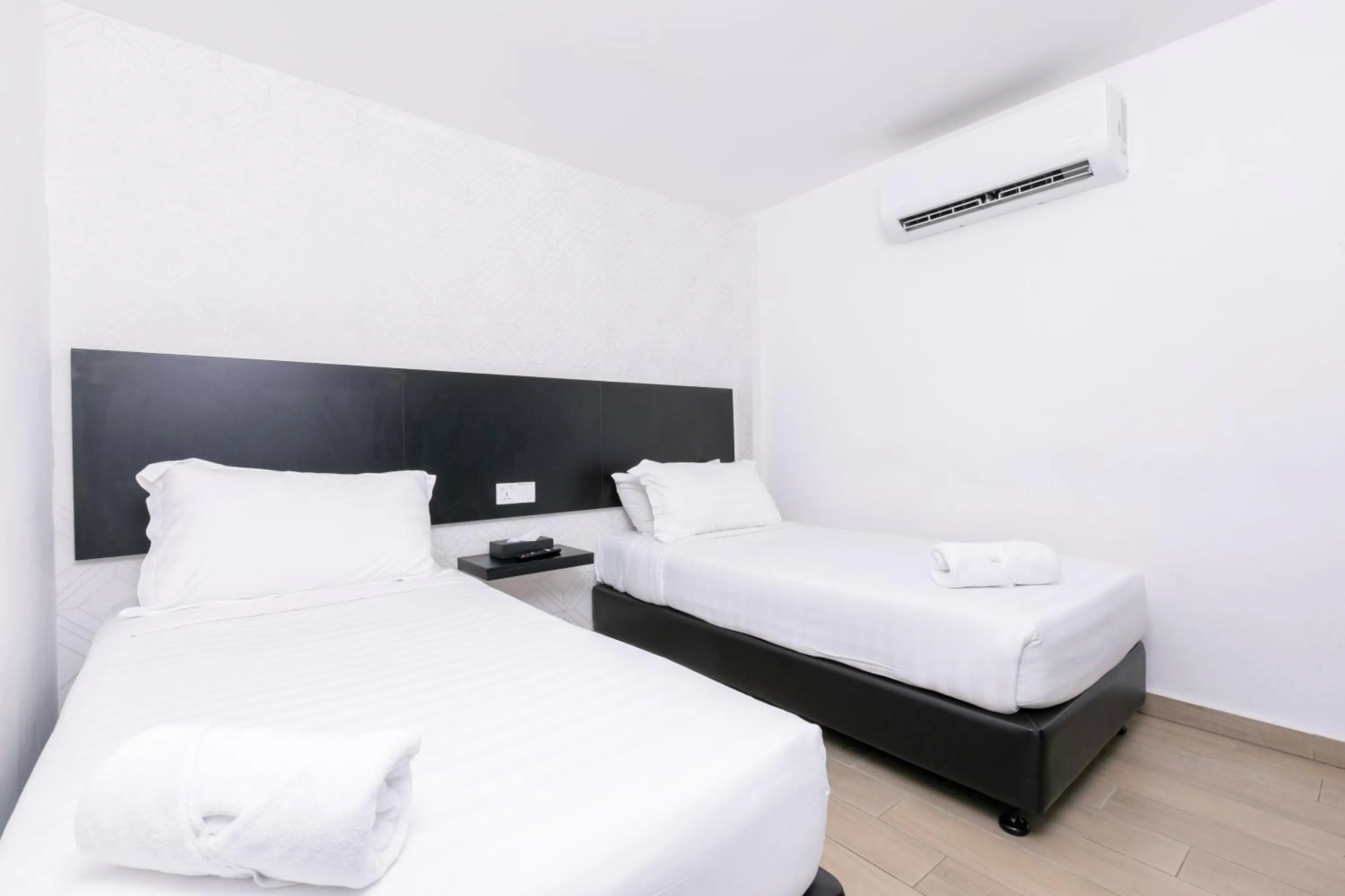 Bedroom, Bed in E Hotel Kulim