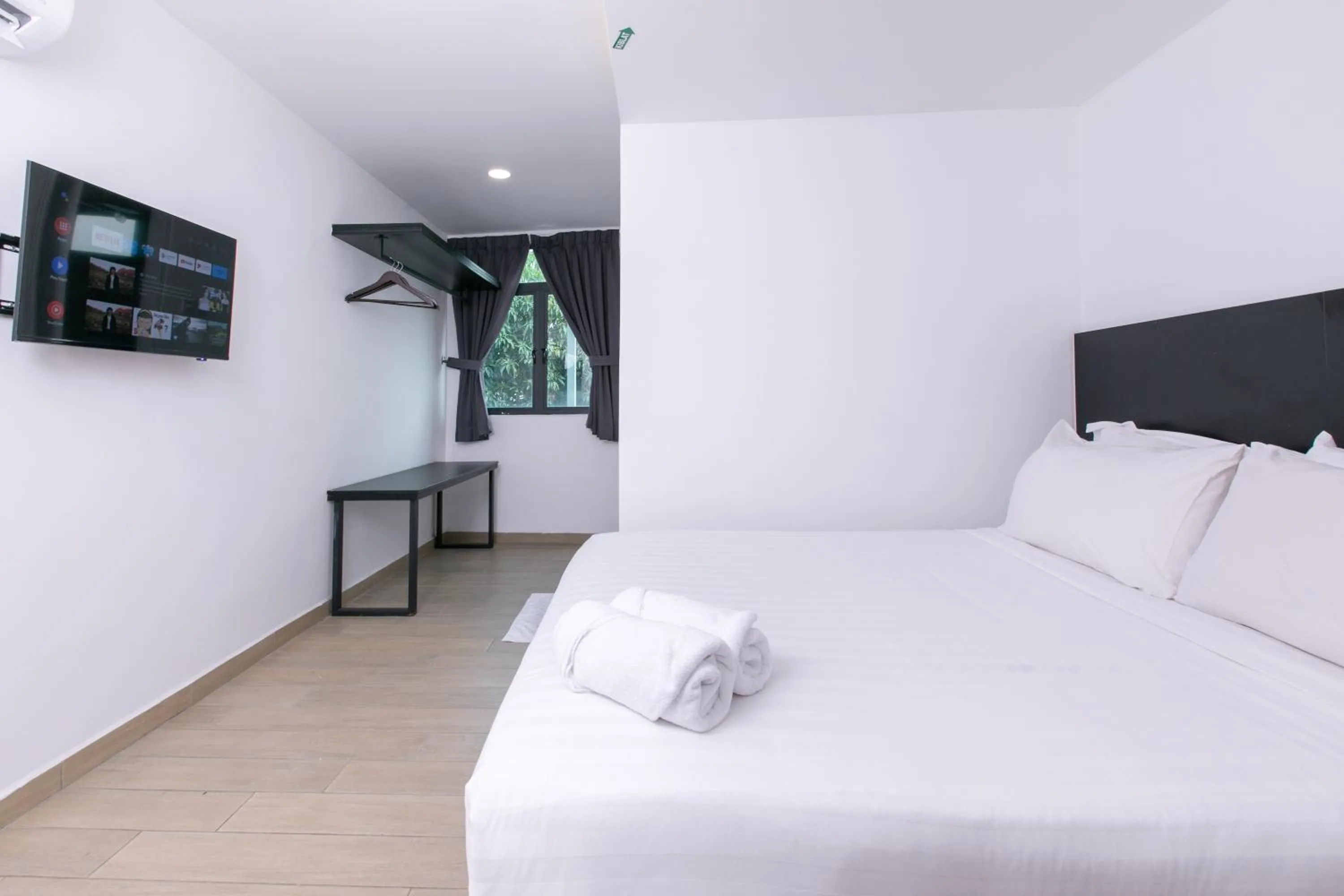 Bedroom, Bed in E Hotel Kulim