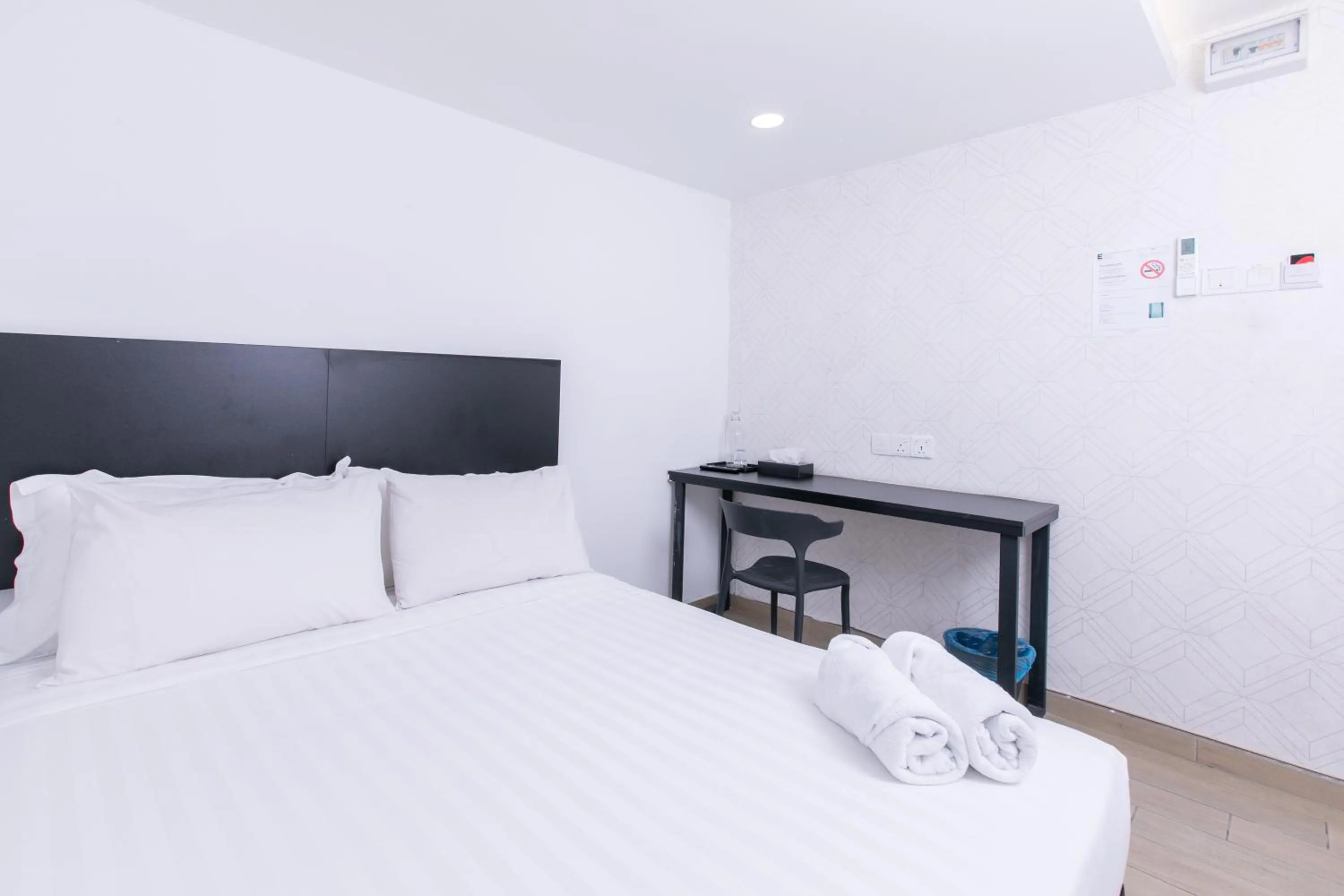 Bed in E Hotel Kulim