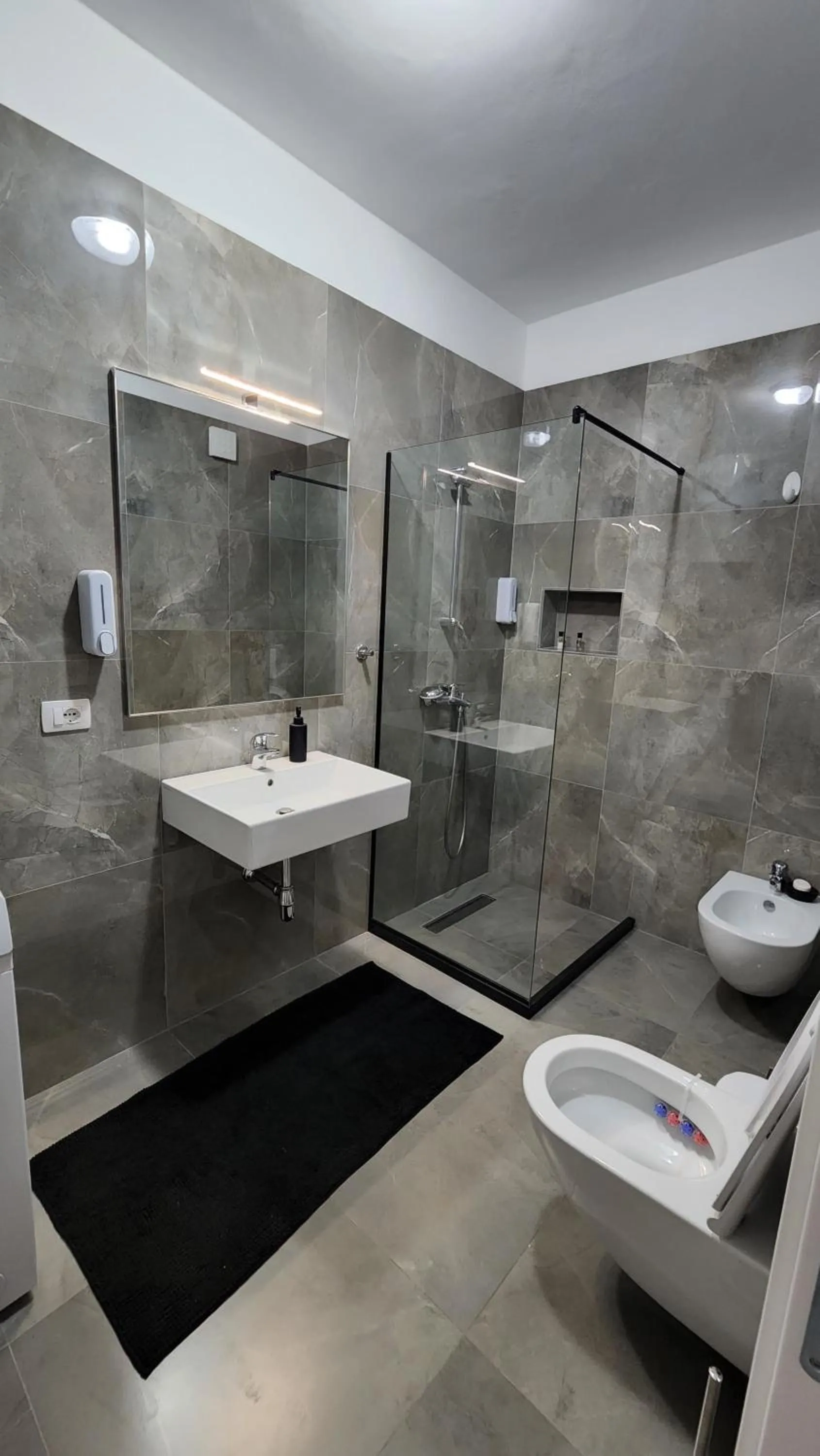 Bathroom in Kalpazo Home Tirana 21