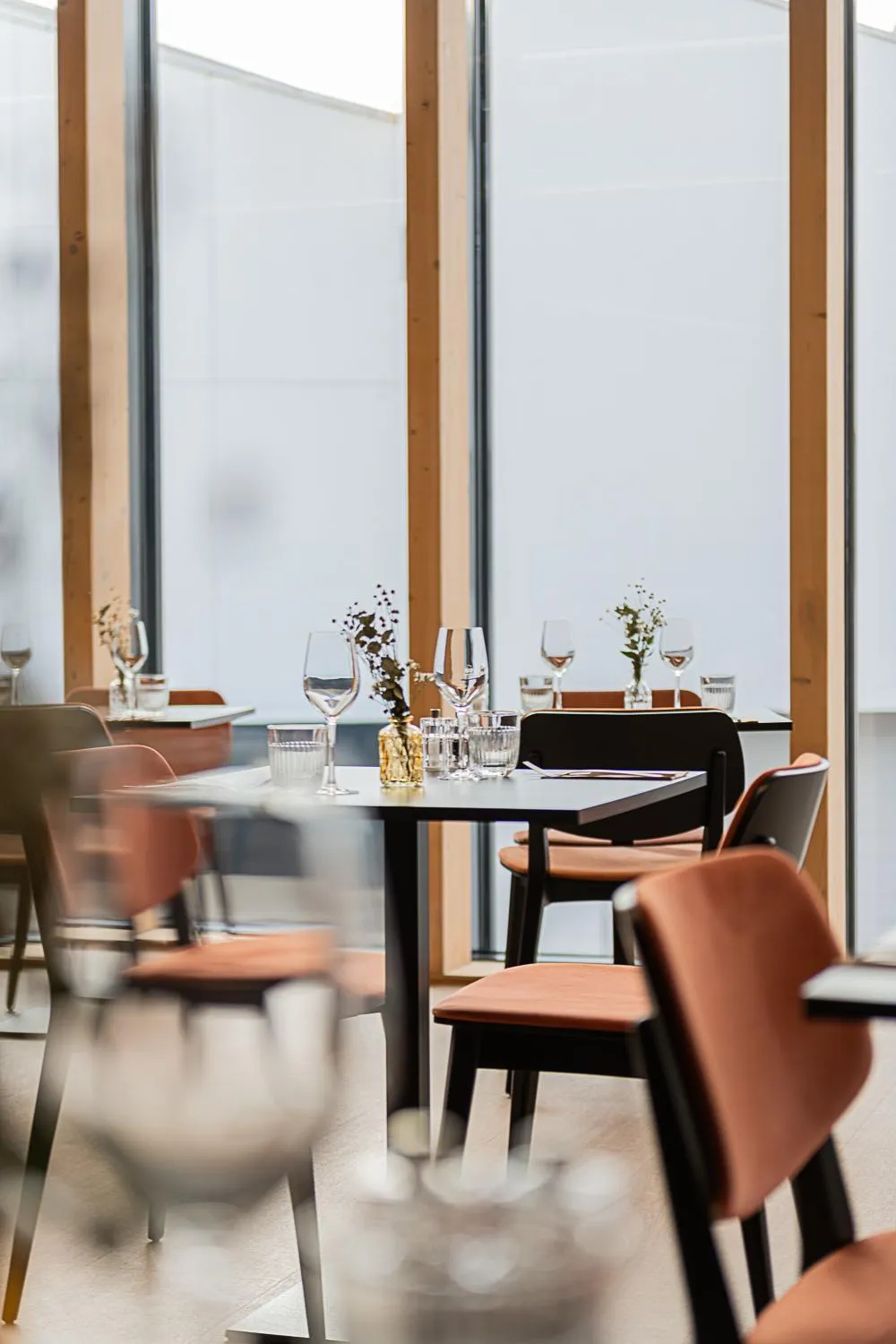 Restaurant/places to eat in Afterwork Hotel