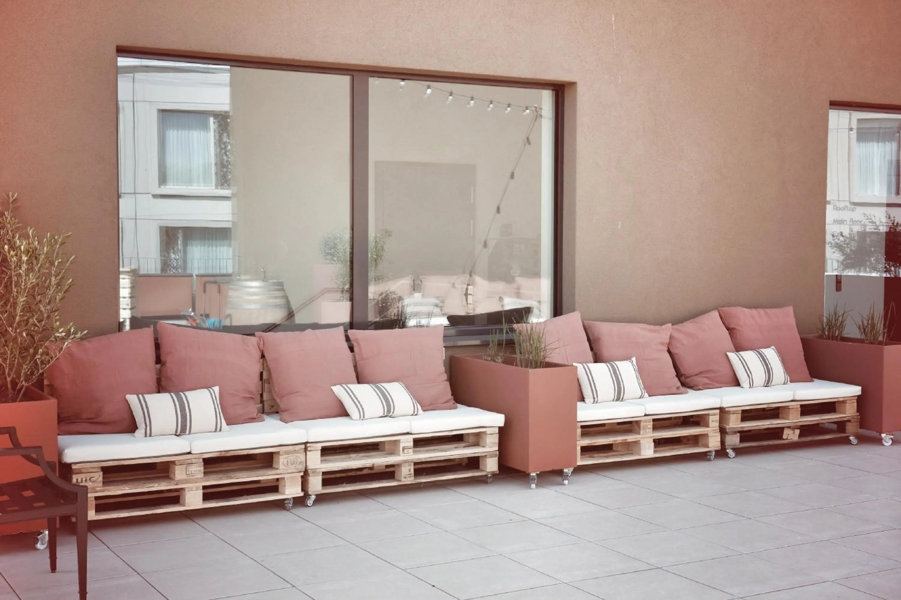 Patio in Afterwork Hotel