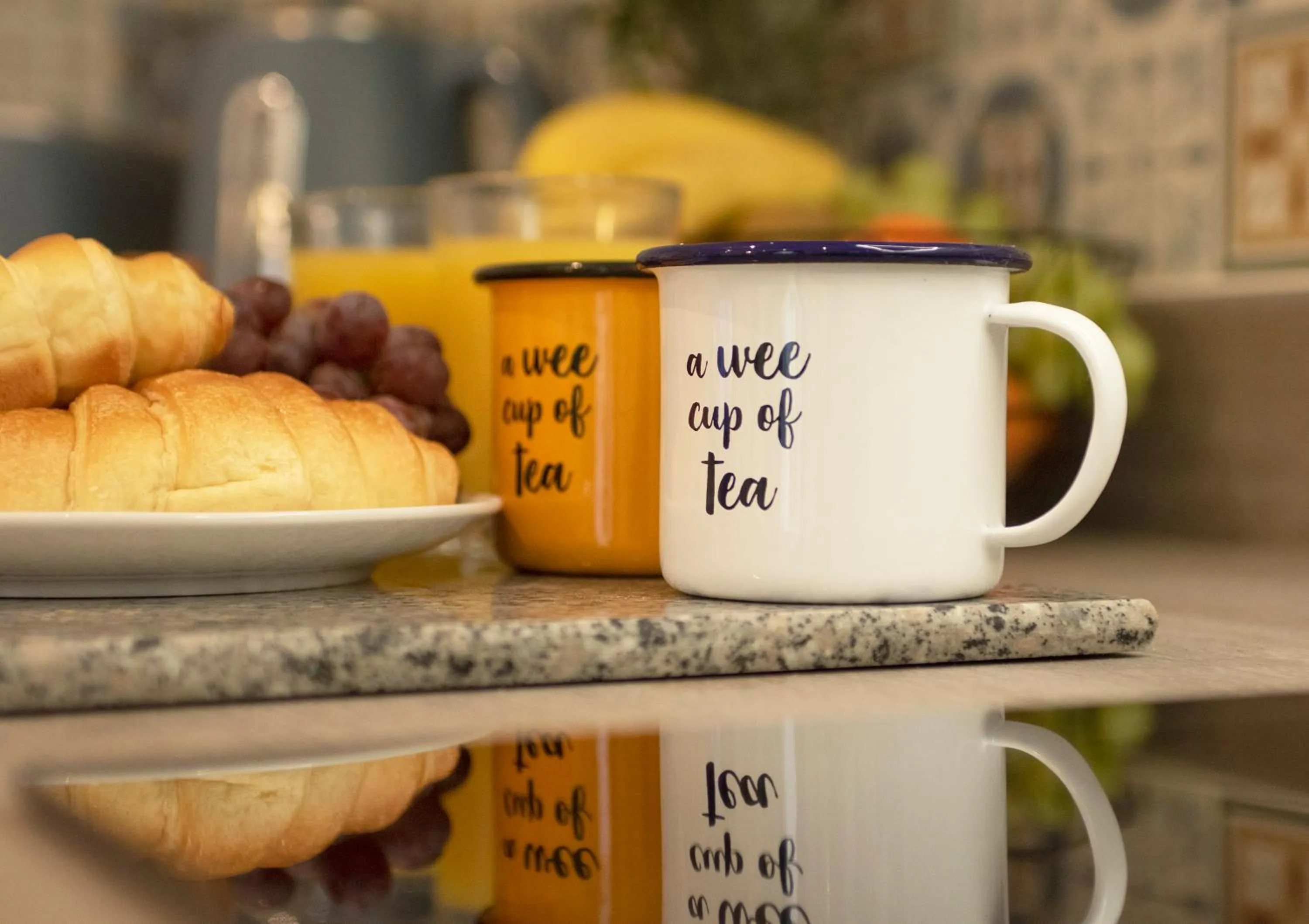 Coffee/tea facilities in The Belfast Boutique Central Cozy