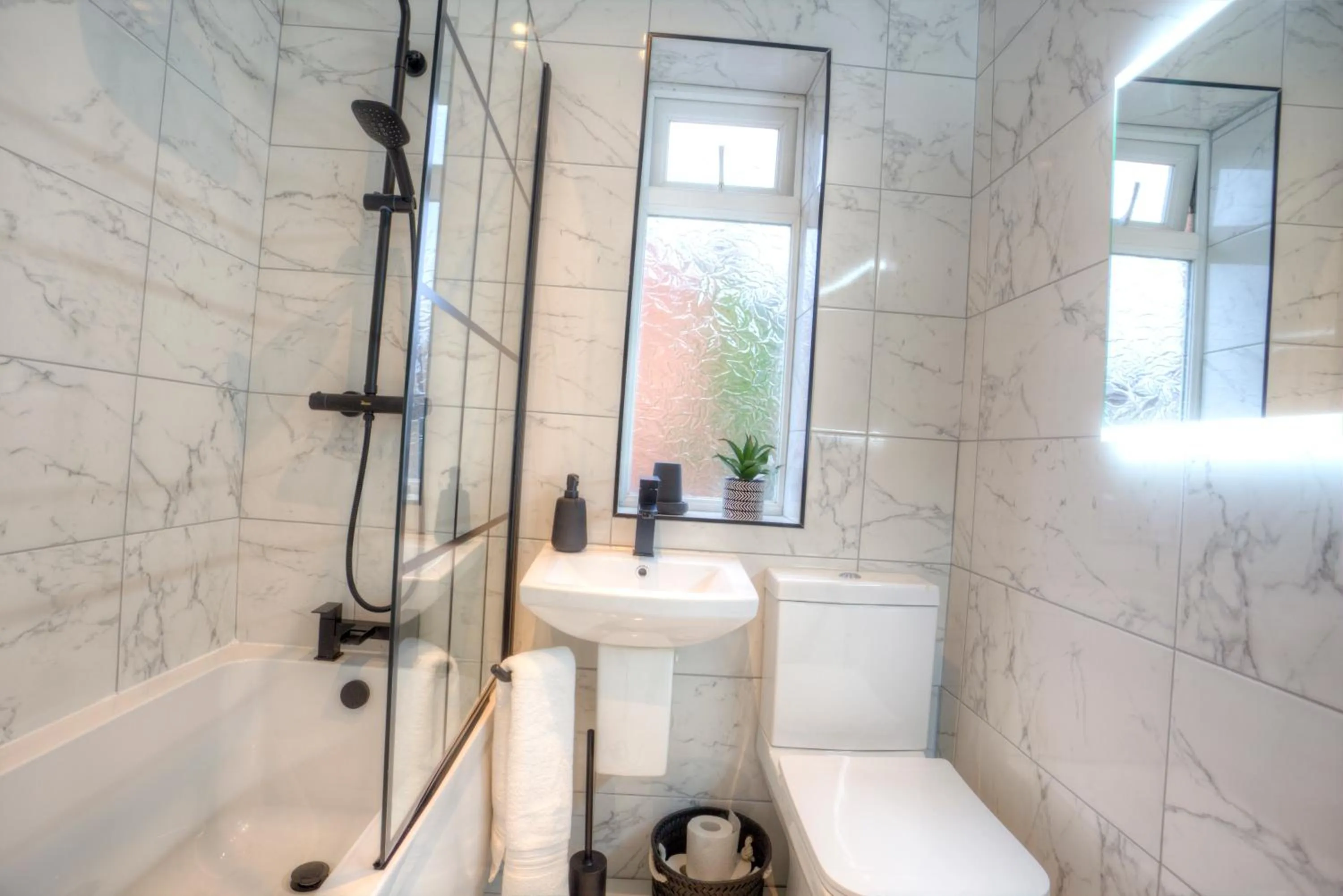 Bathroom in The Belfast Boutique Central Cozy