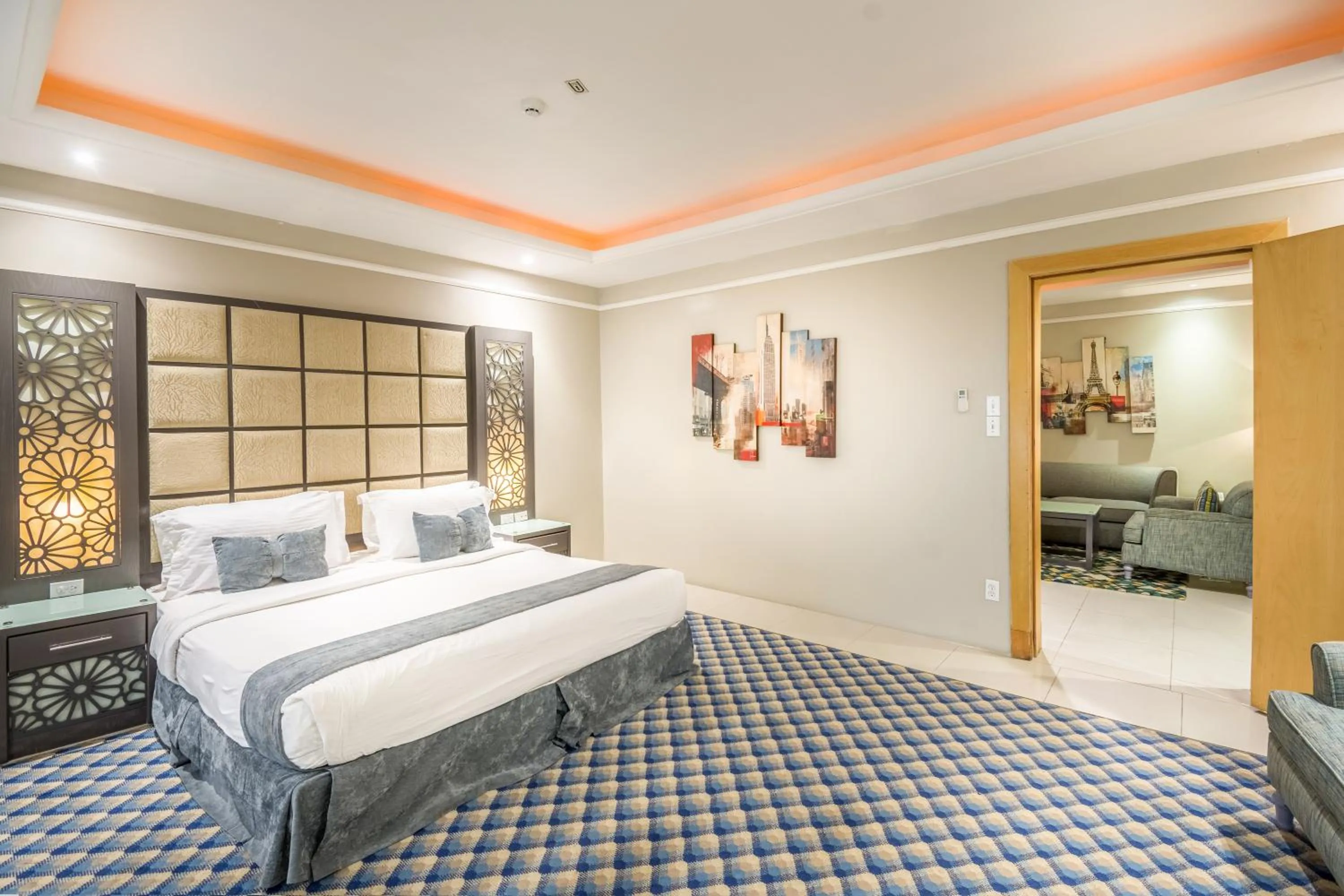 Photo of the whole room in Al Muhaidb Residence Al KHOBAR