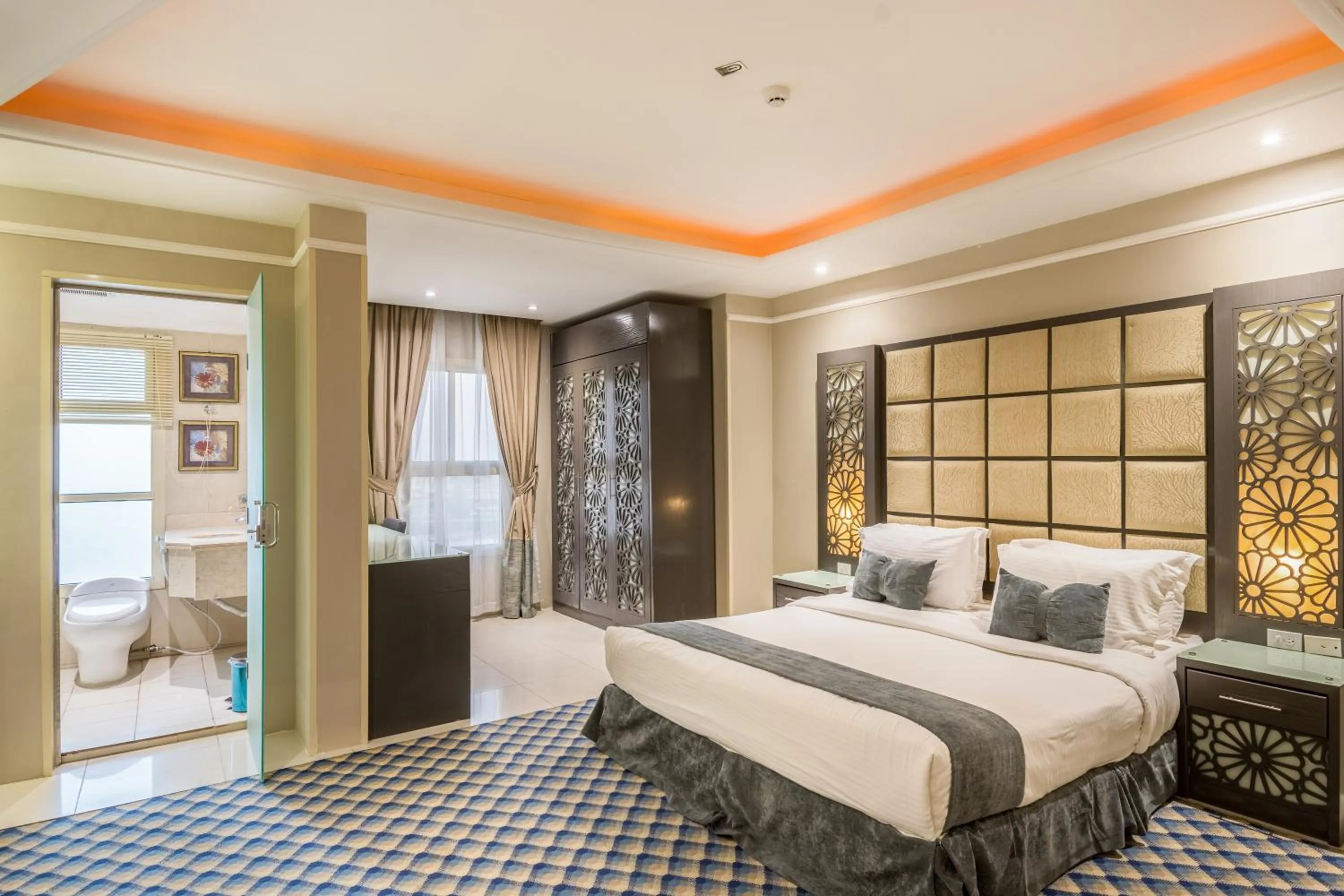 Photo of the whole room in Al Muhaidb Residence Al KHOBAR