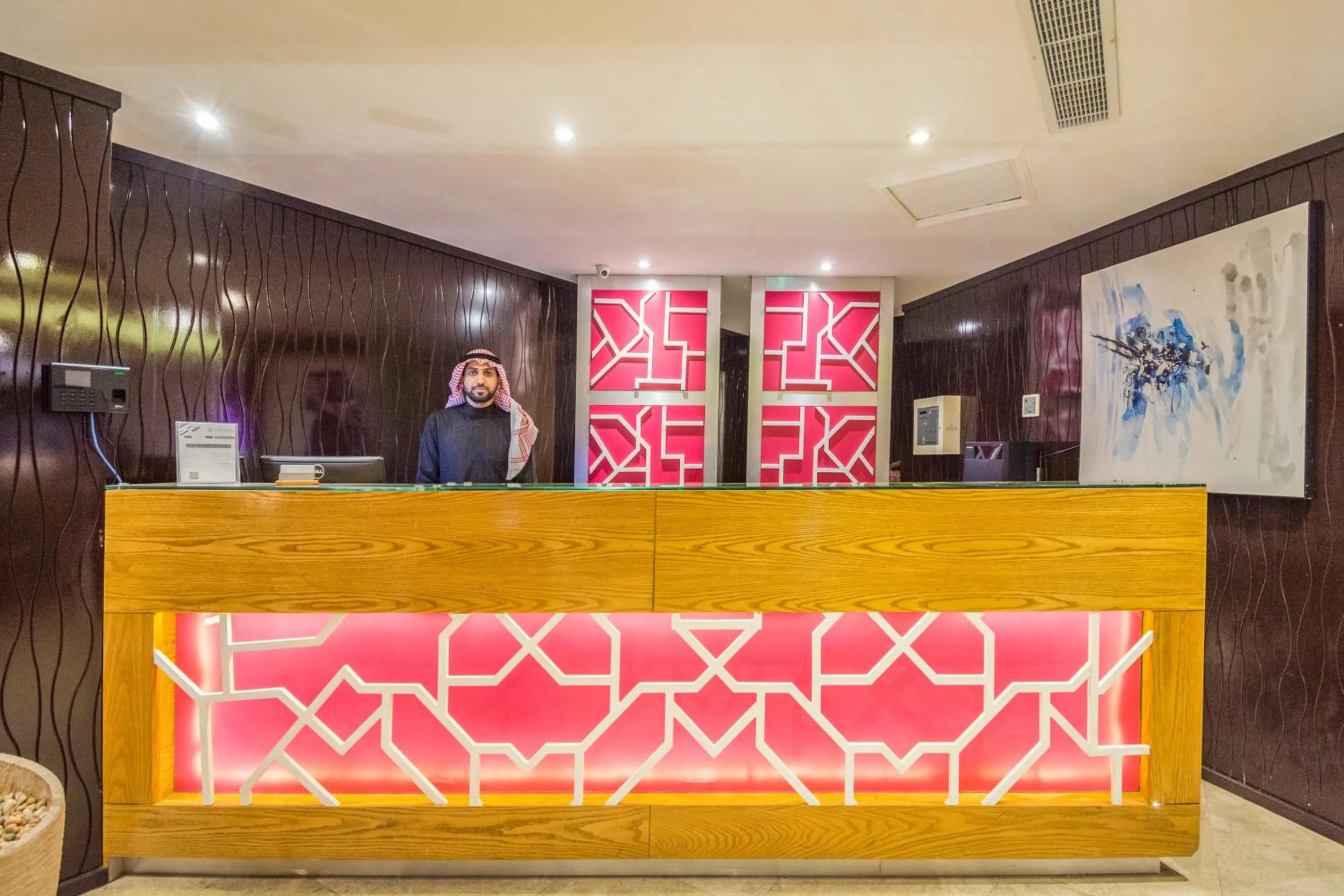 Lobby or reception in Al Muhaidb Residence Al KHOBAR