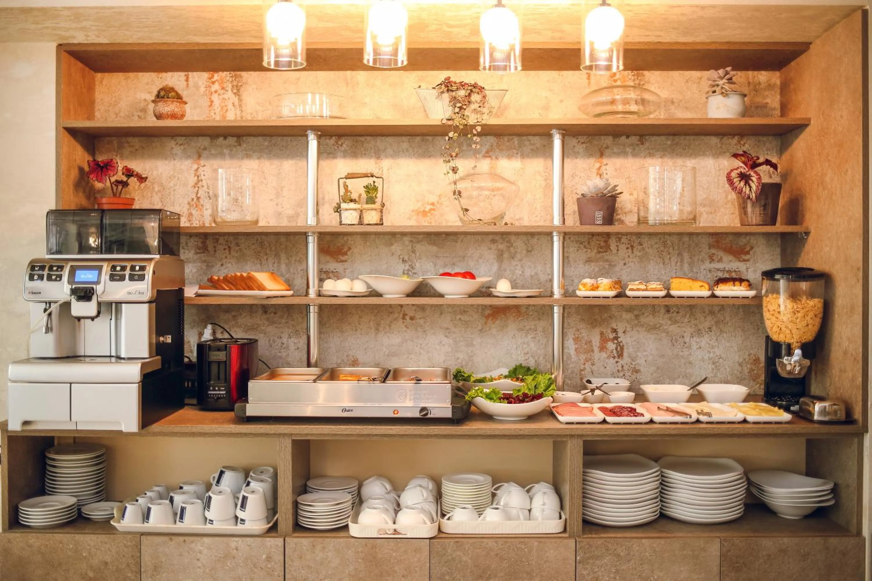 Buffet breakfast in Hotel Kera