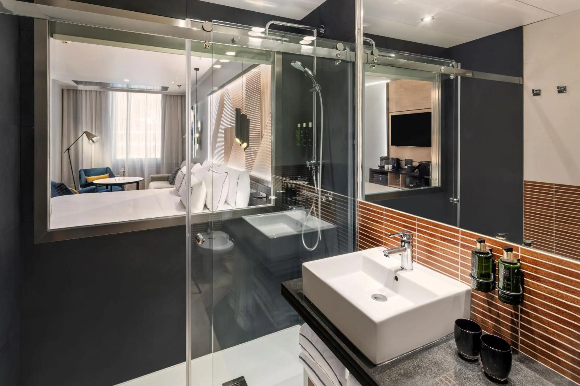 Bathroom in Melia Avenida de America