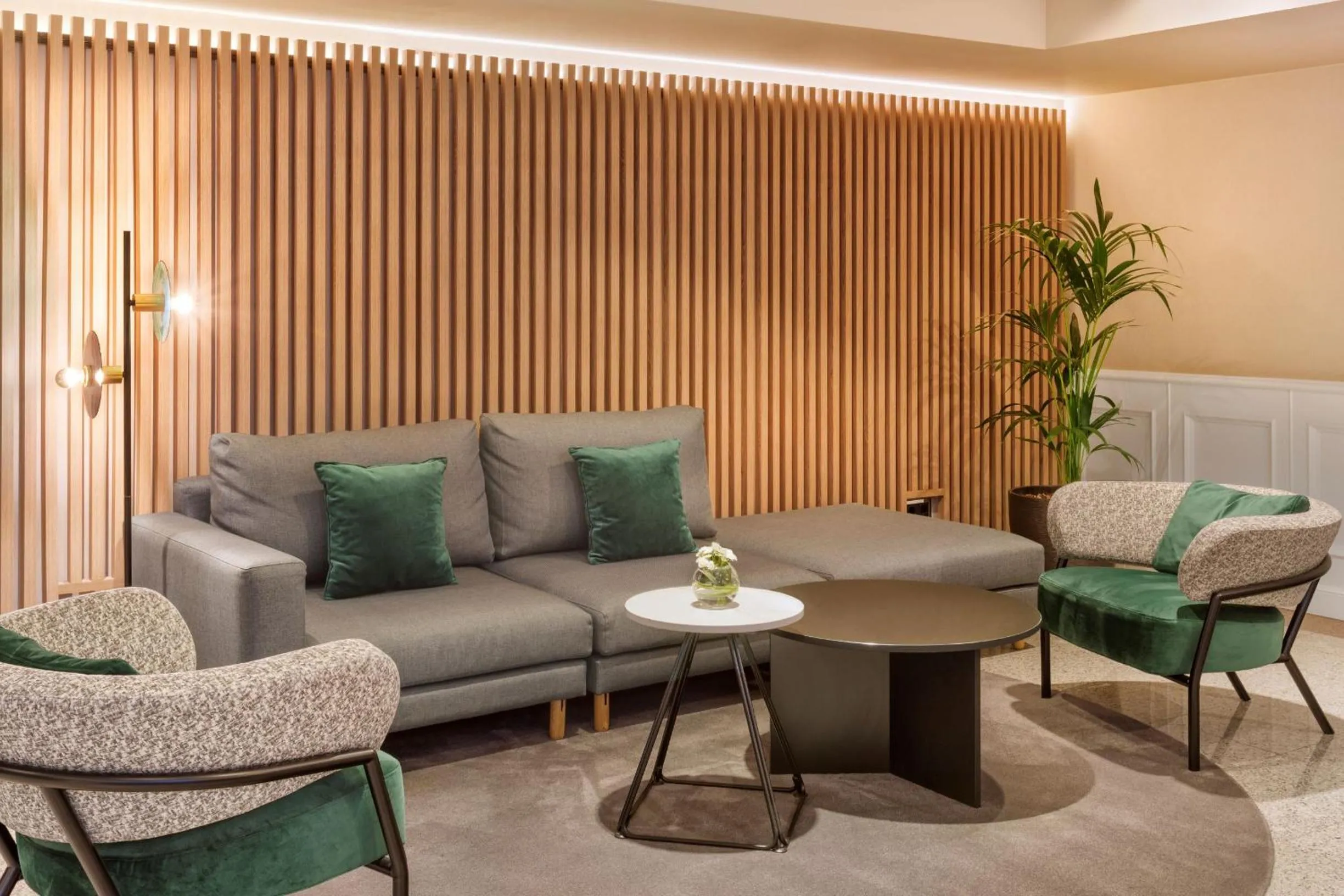 Living room in Melia Avenida de America