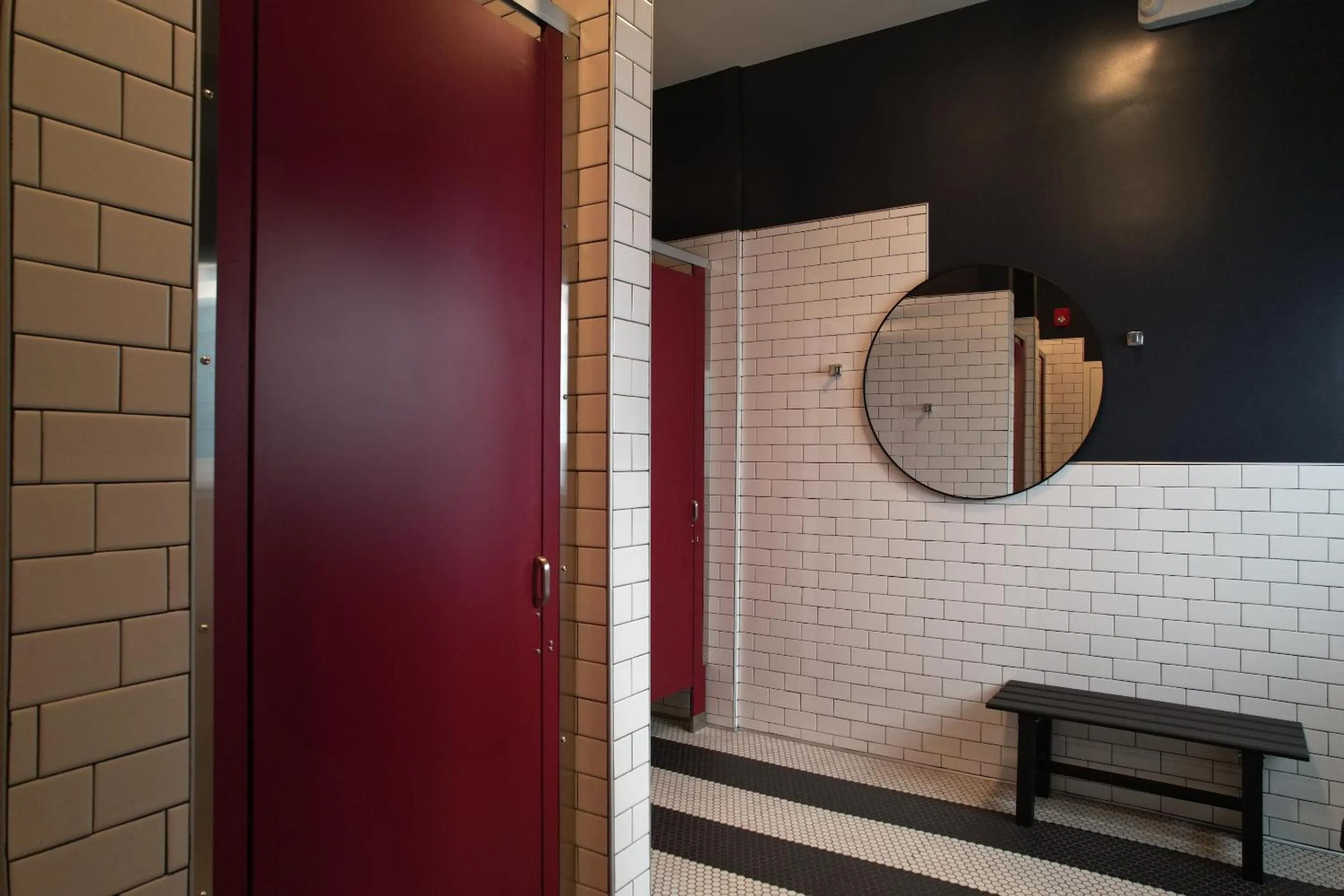 Shower in Chapter San Francisco