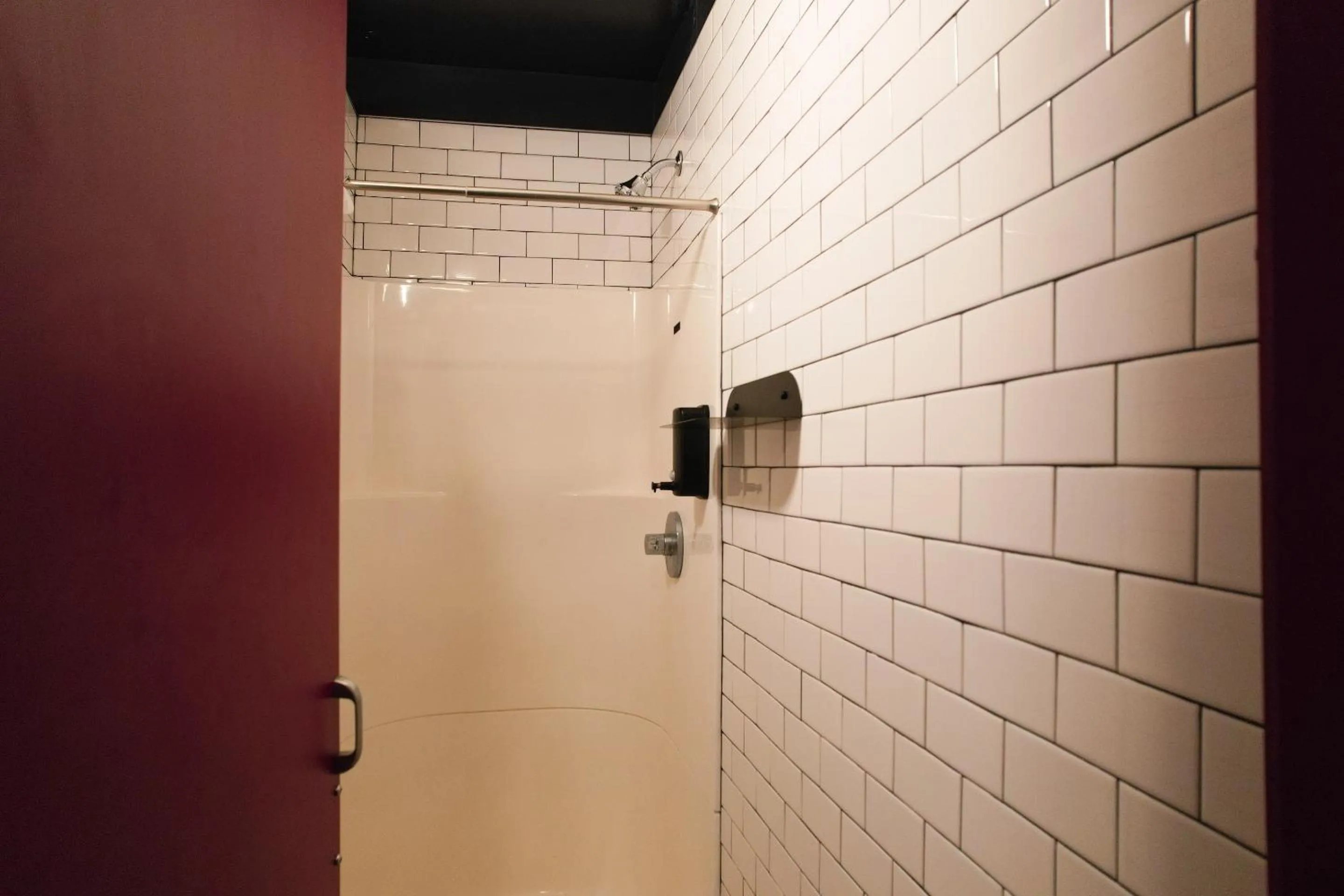 Shower in Chapter San Francisco