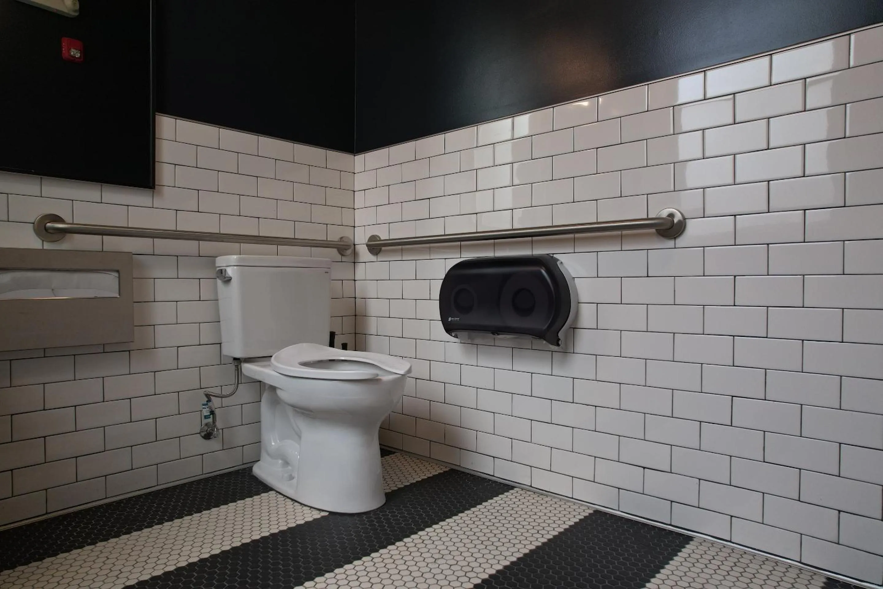 Toilet in Chapter San Francisco