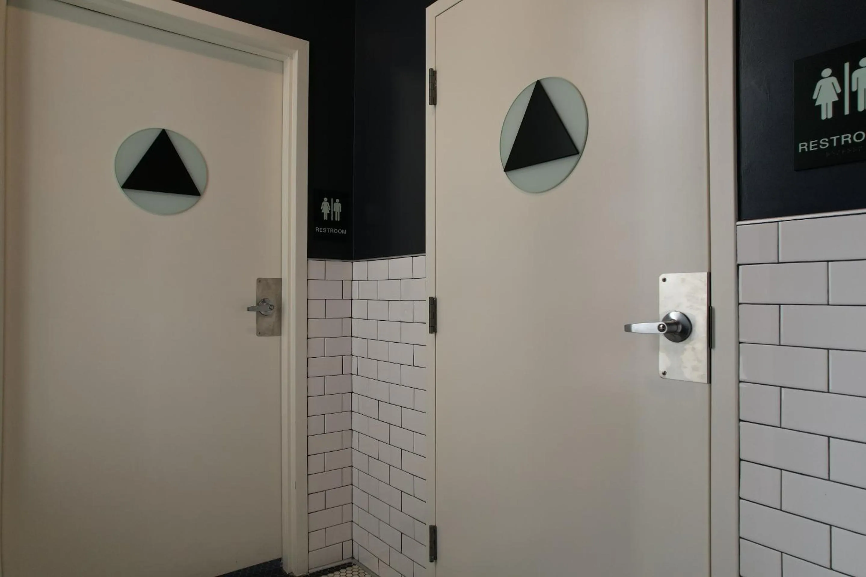 Bathroom in Chapter San Francisco