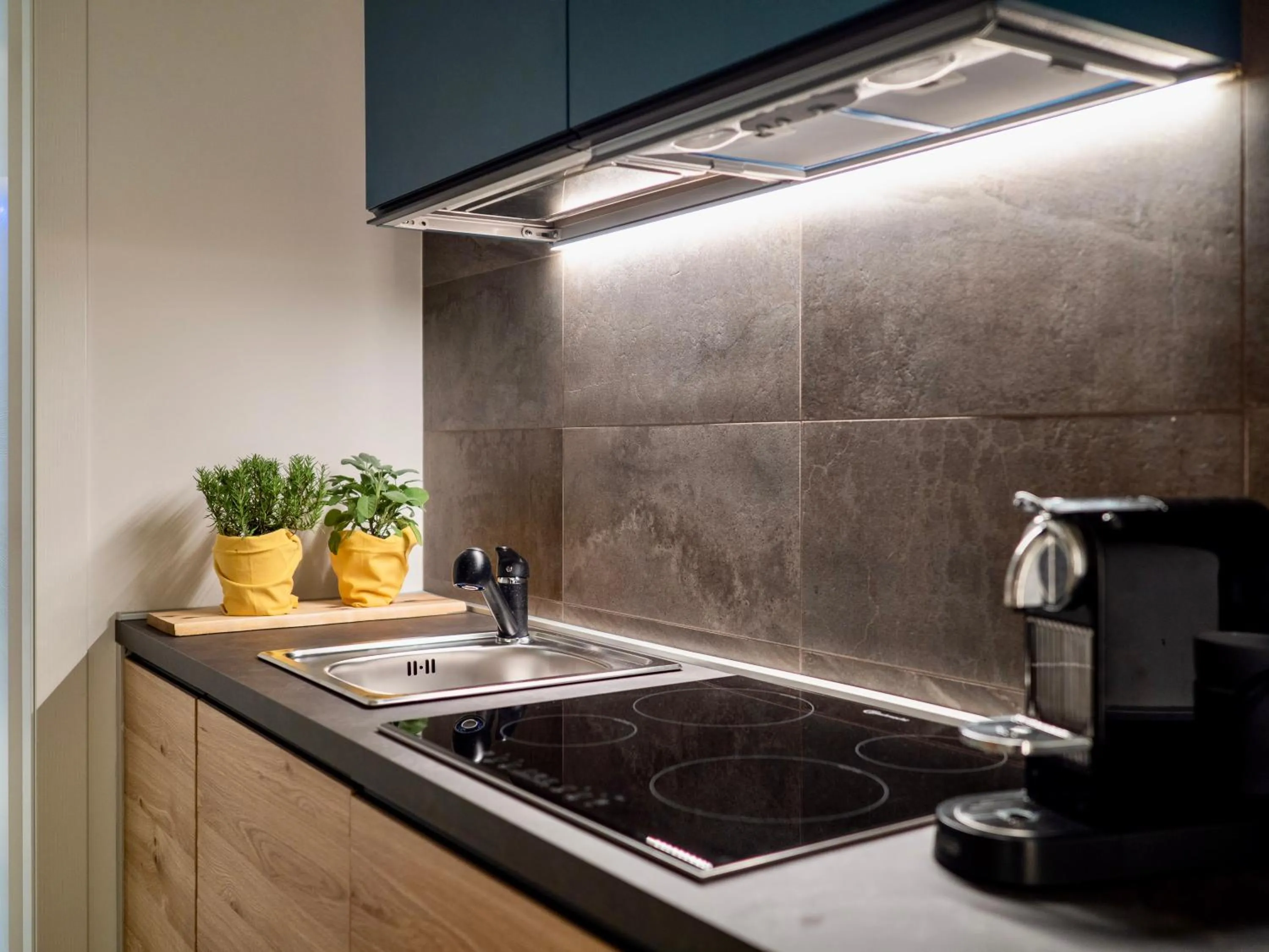 Kitchen or kitchenette in Venice Green Residence