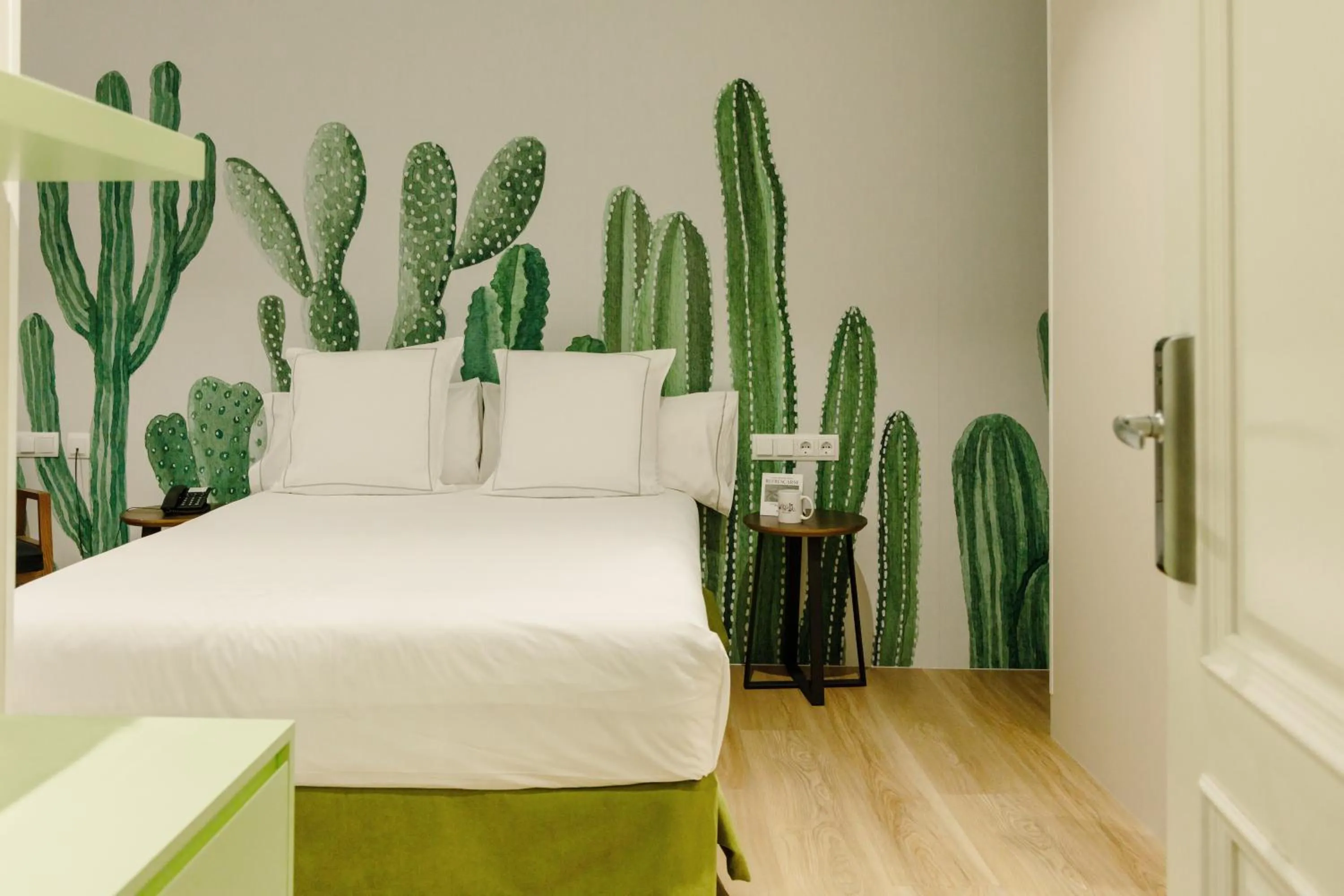 Photo of the whole room, Bed in Inhala Hotel Garden