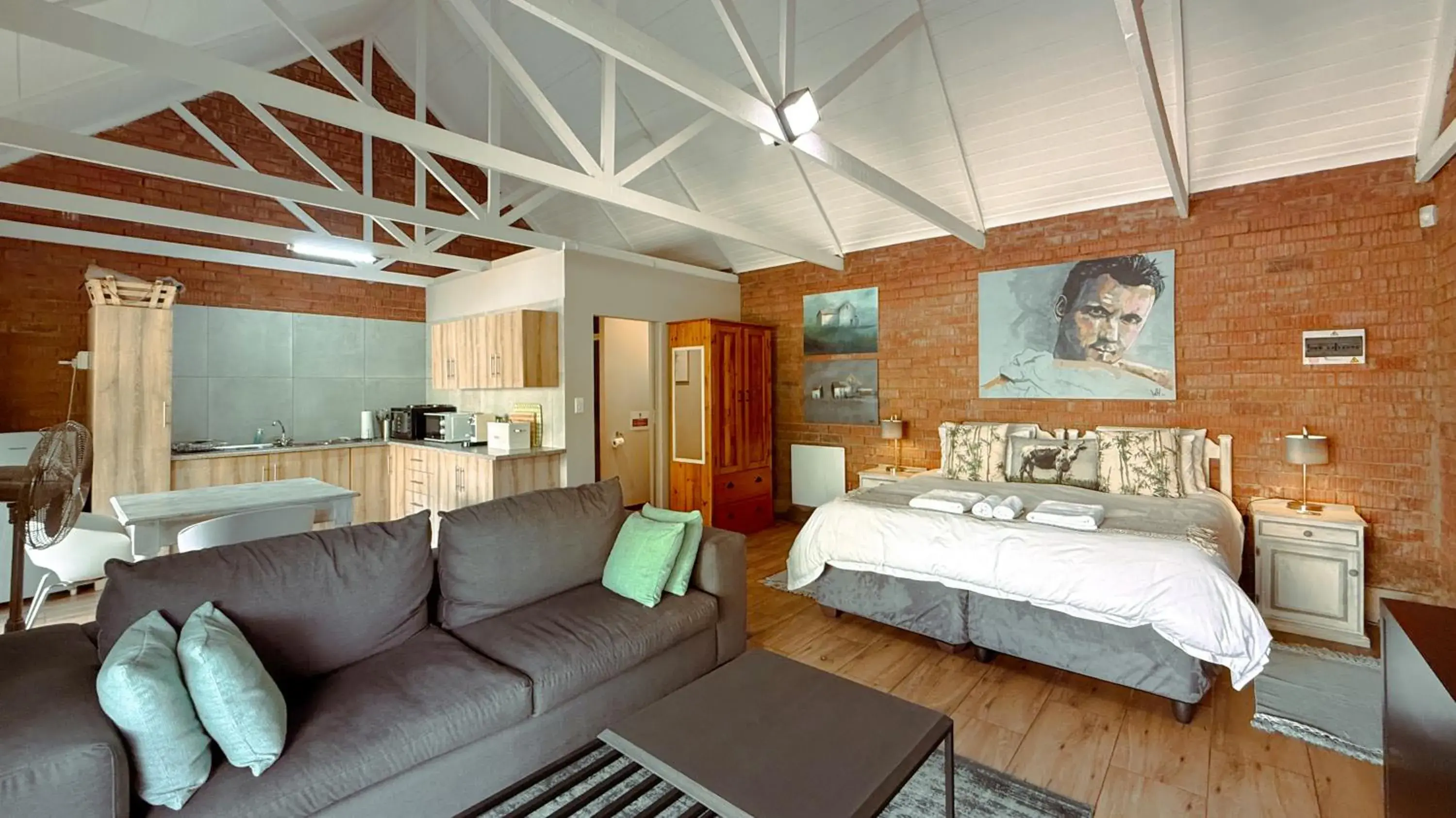 Double Room with Terrace in Titanic View - Place of Peace Double Room with Terrace in Titanic View - Place of Peace