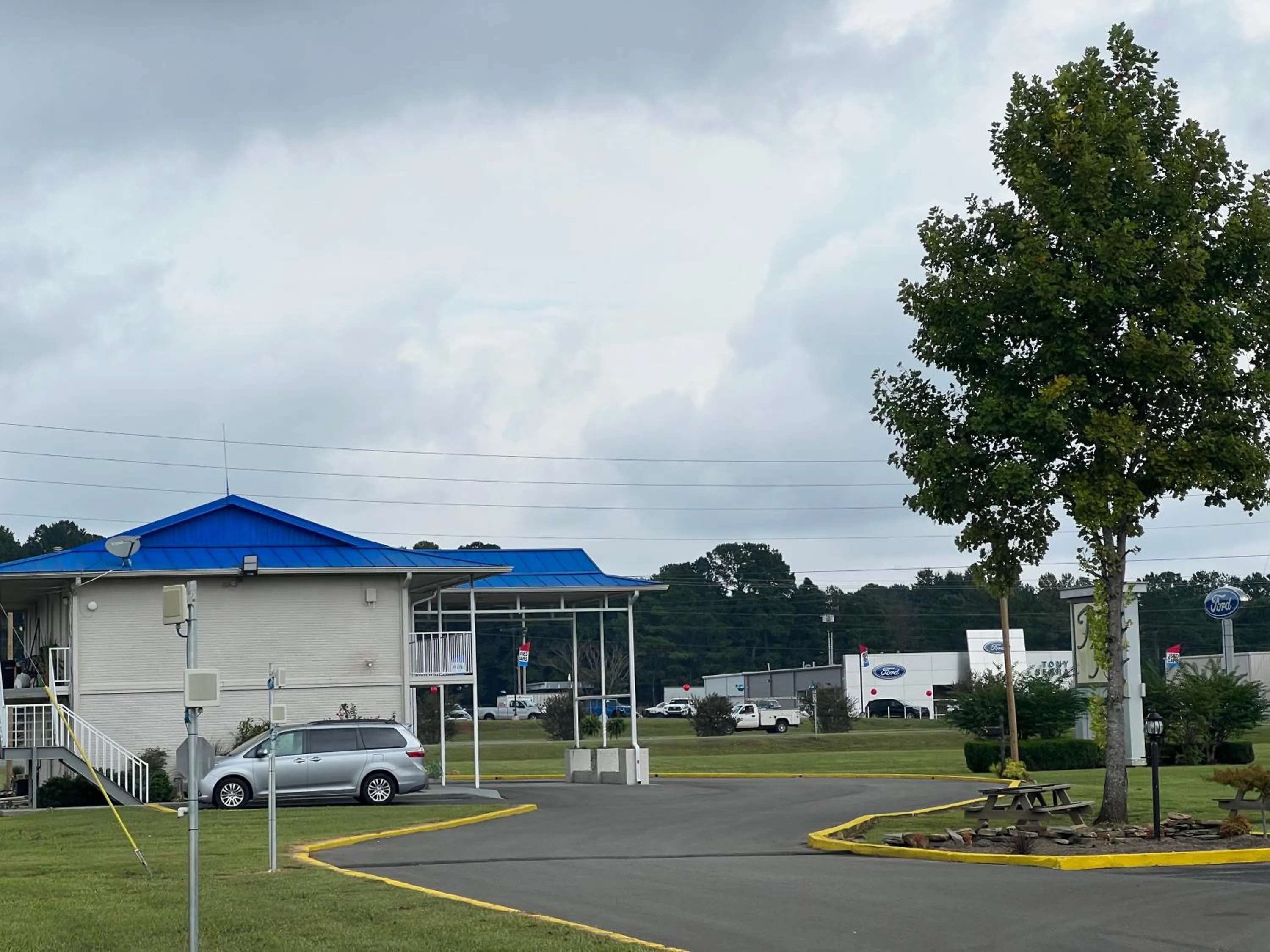 Property building in Towne inn