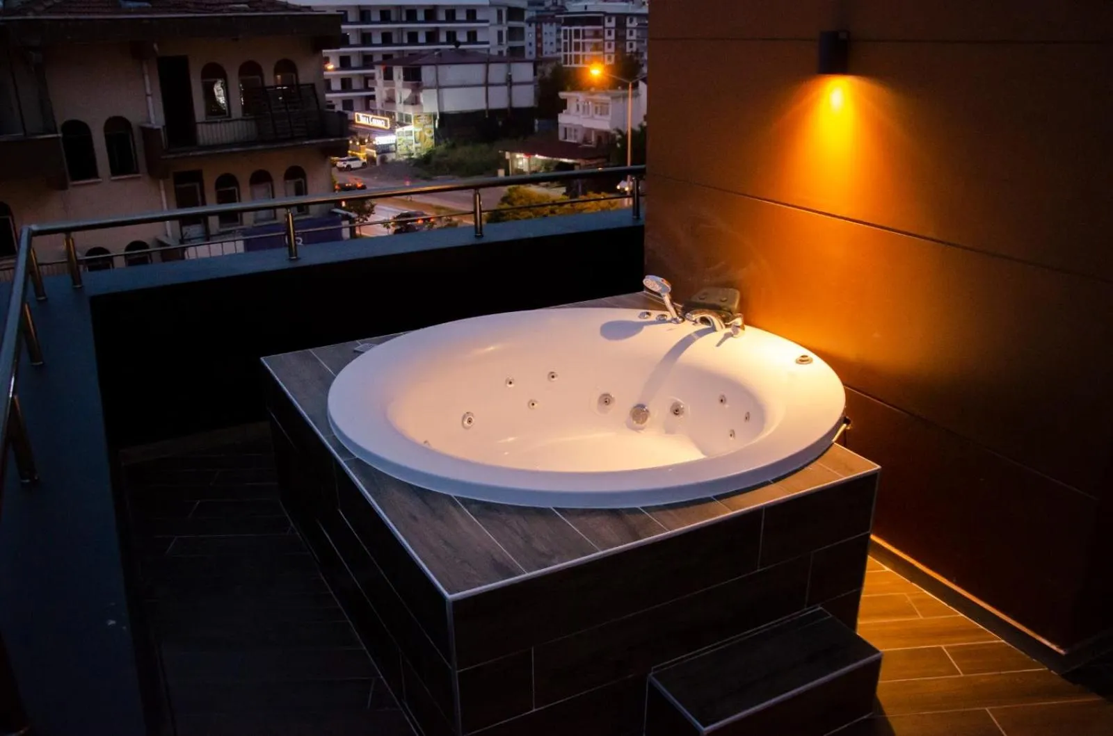 Night in Çepni's HOTEL