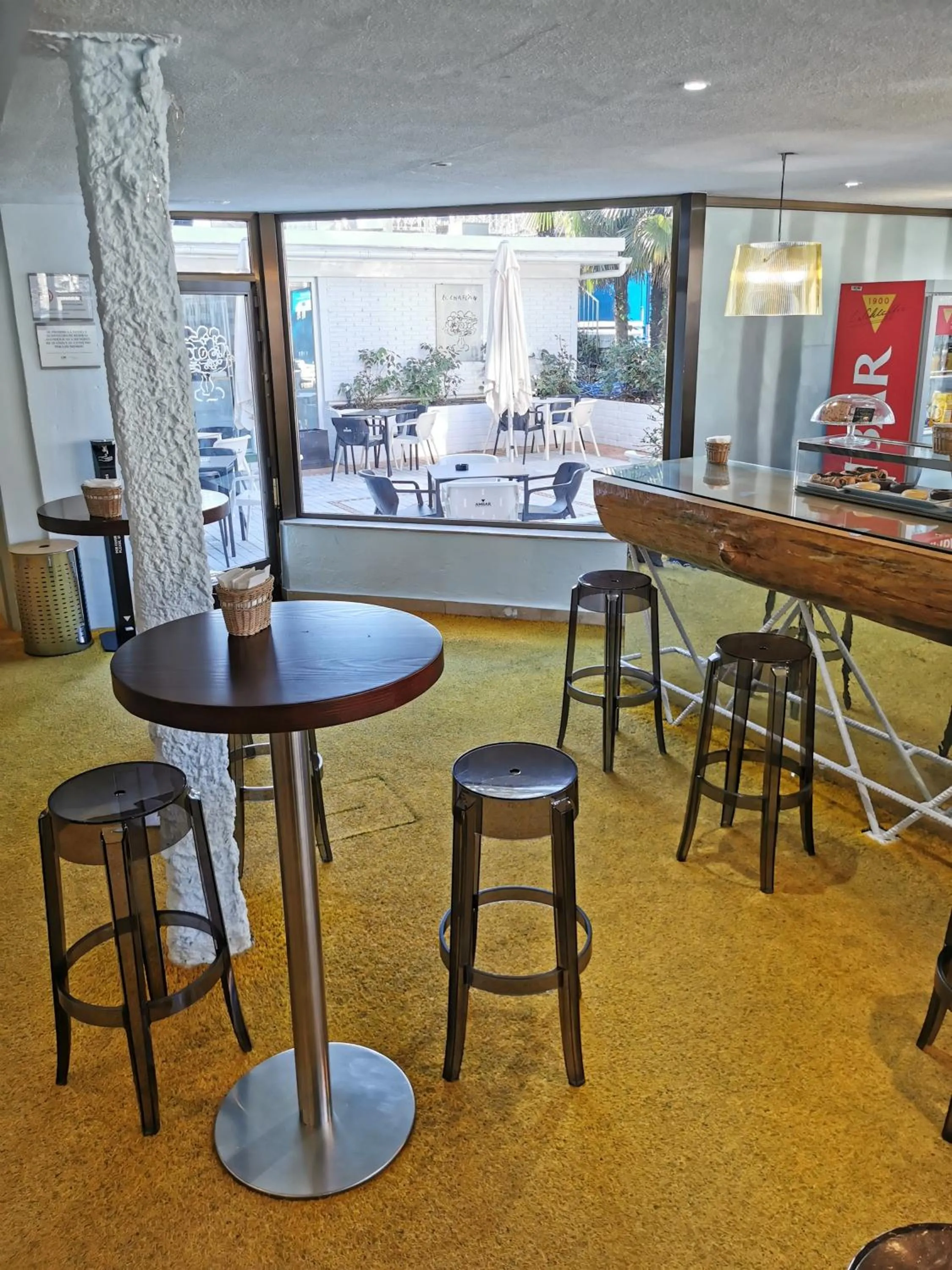 Restaurant/places to eat in La Posada de El Chaflán