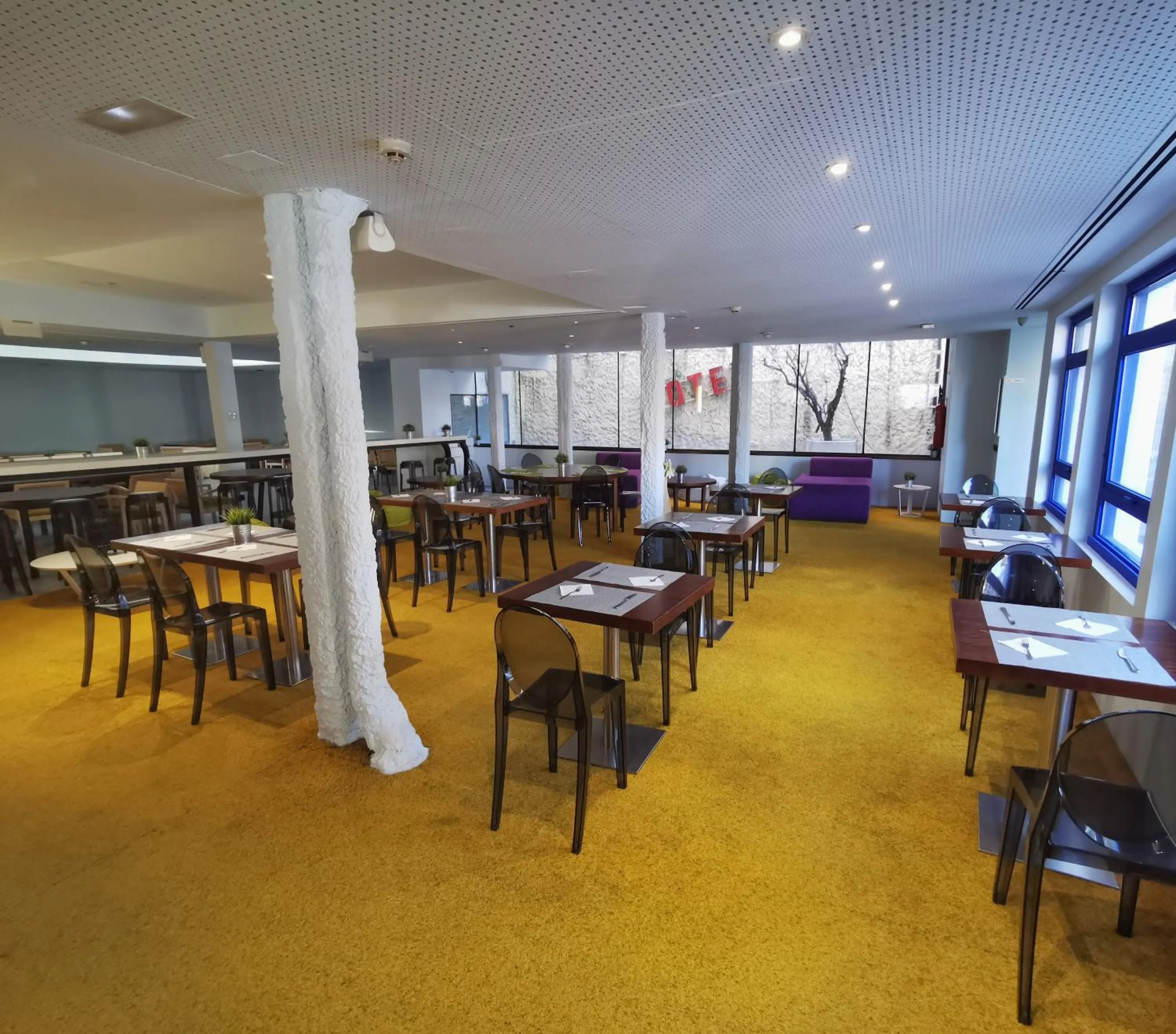 Restaurant/places to eat in La Posada de El Chaflán