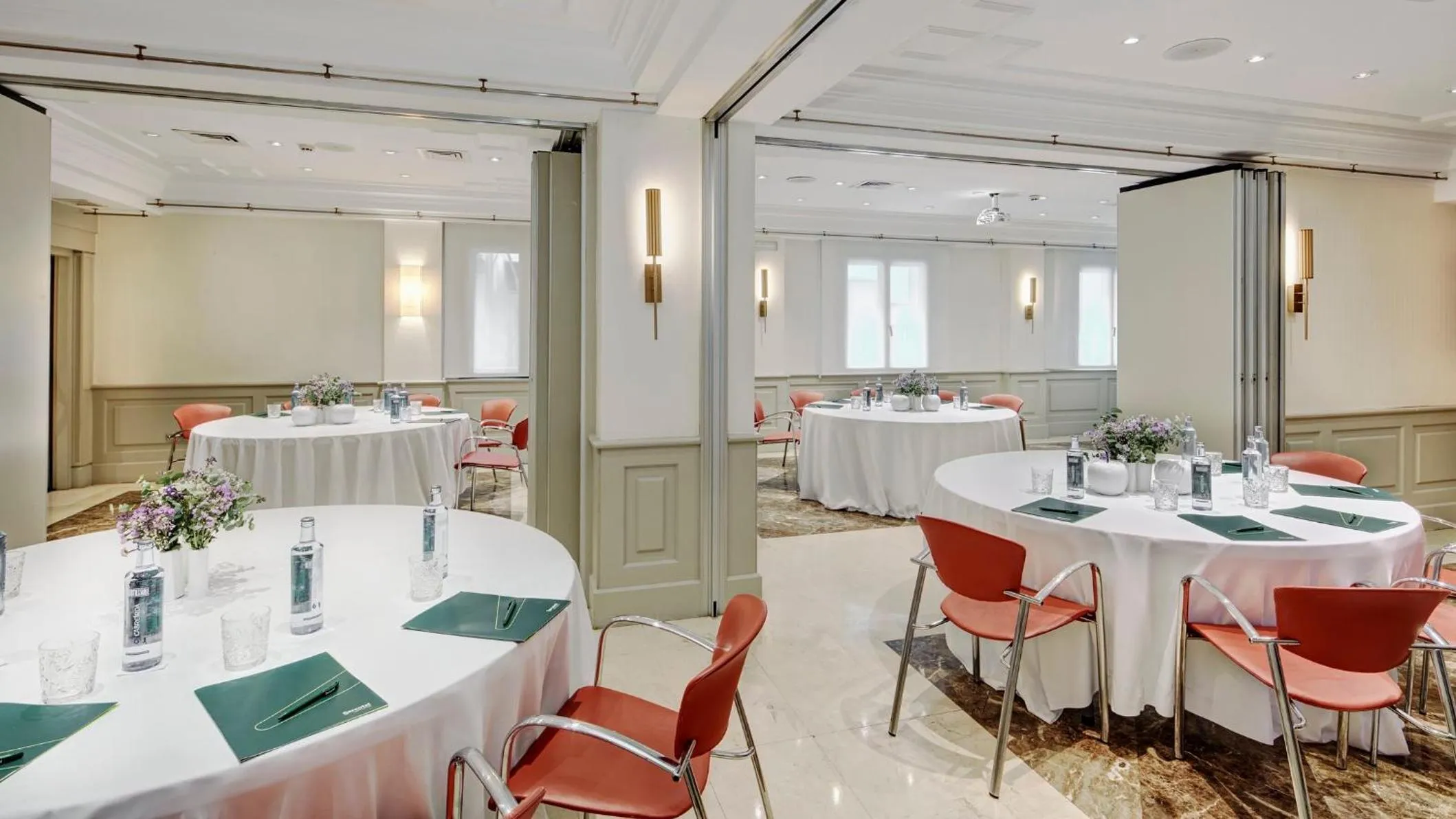 Meeting/conference room in Sercotel Gran Hotel Conde Duque