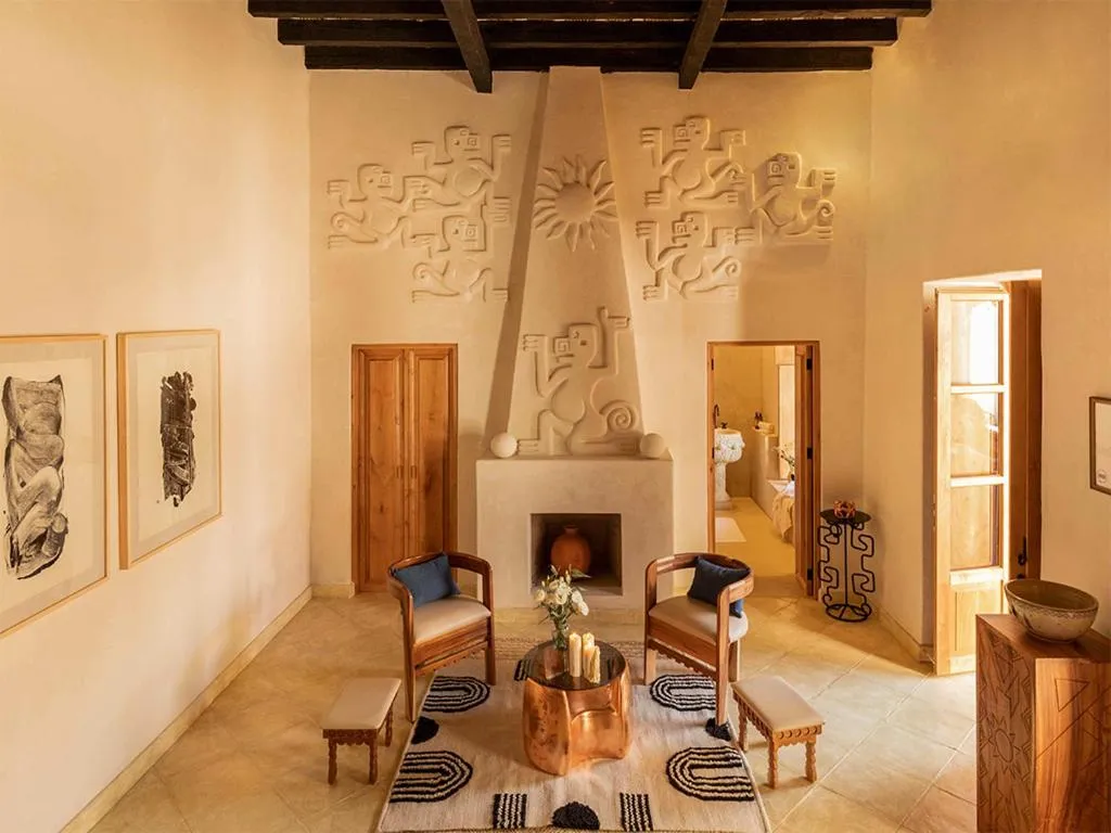 Living room in La Valise San Miguel de Allende, Member of Small Luxury Hotels