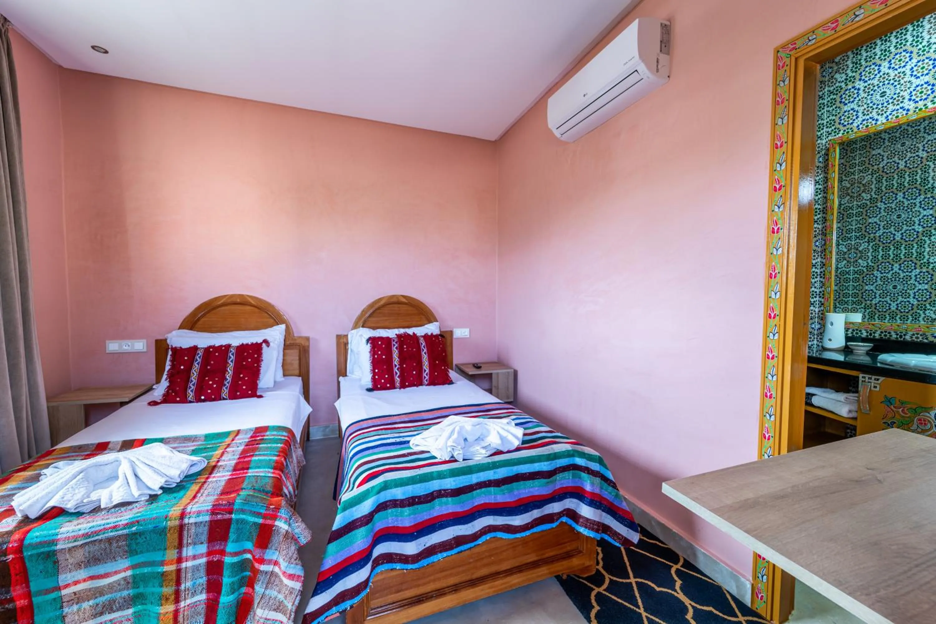 Bed in Riad Les Nuits De Fès