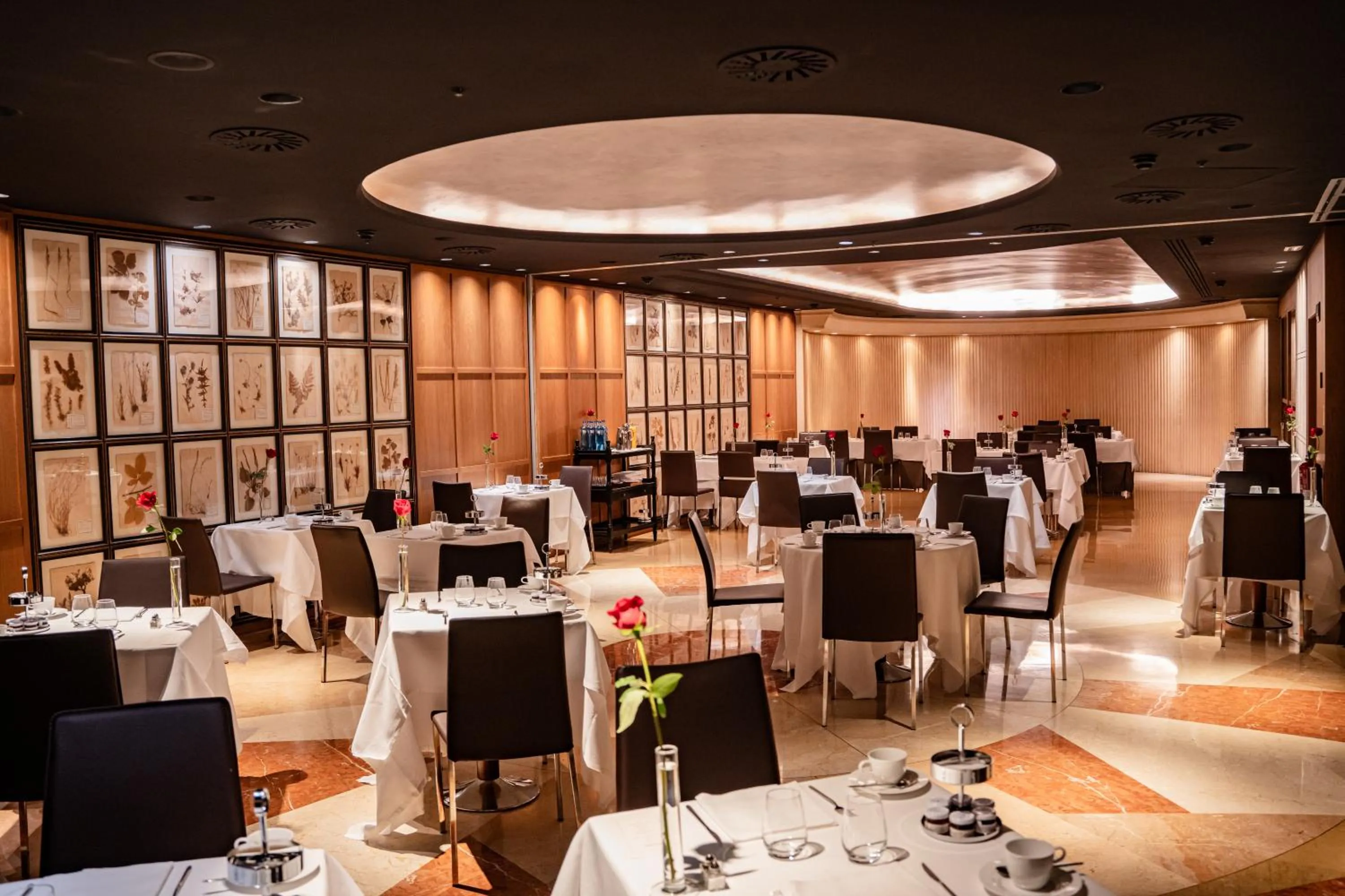 Breakfast in Claris Hotel & Spa GL, a Small Luxury Hotel of the World