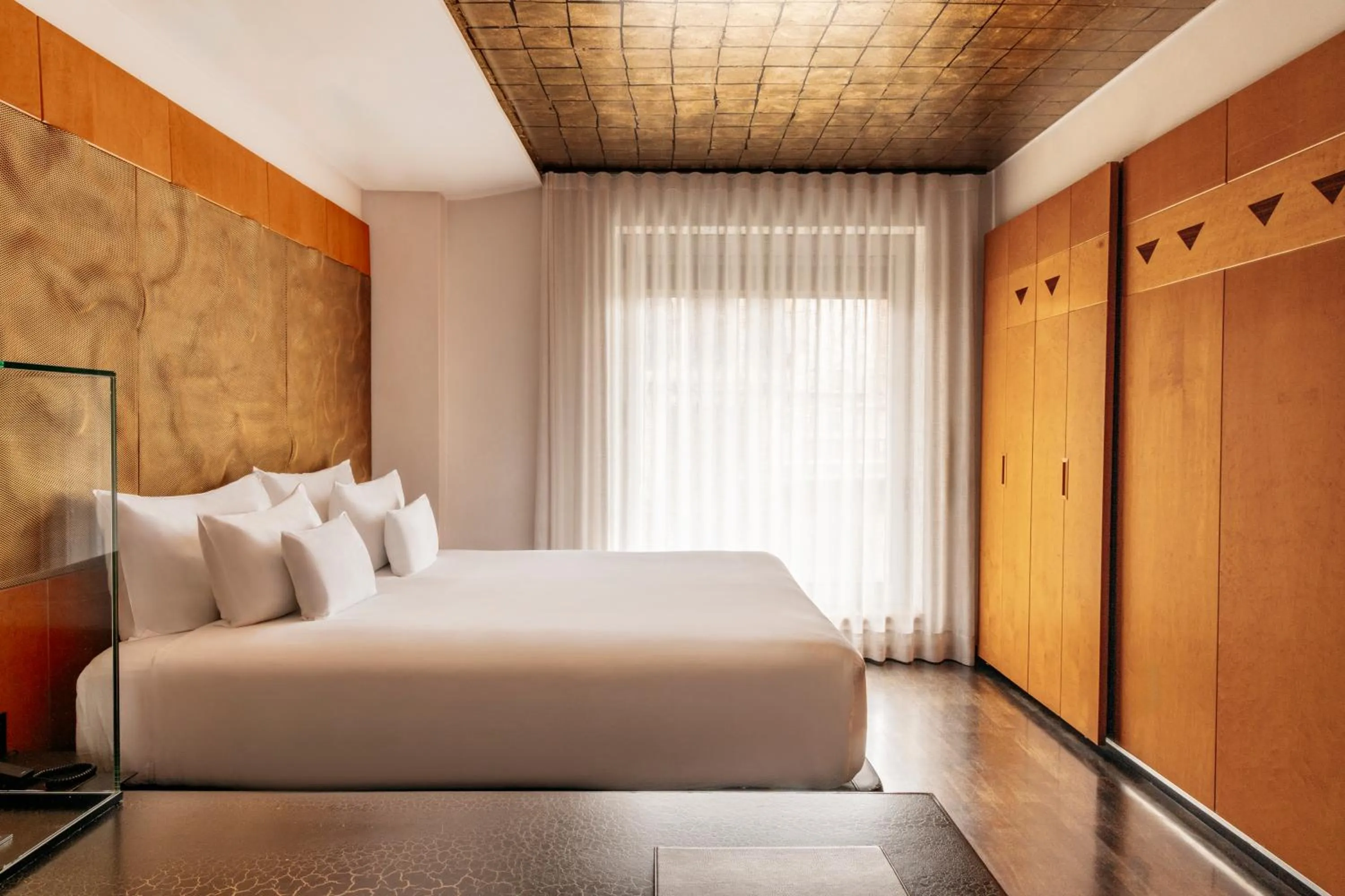 Bedroom, Bed in Claris Hotel & Spa GL, a Small Luxury Hotel of the World