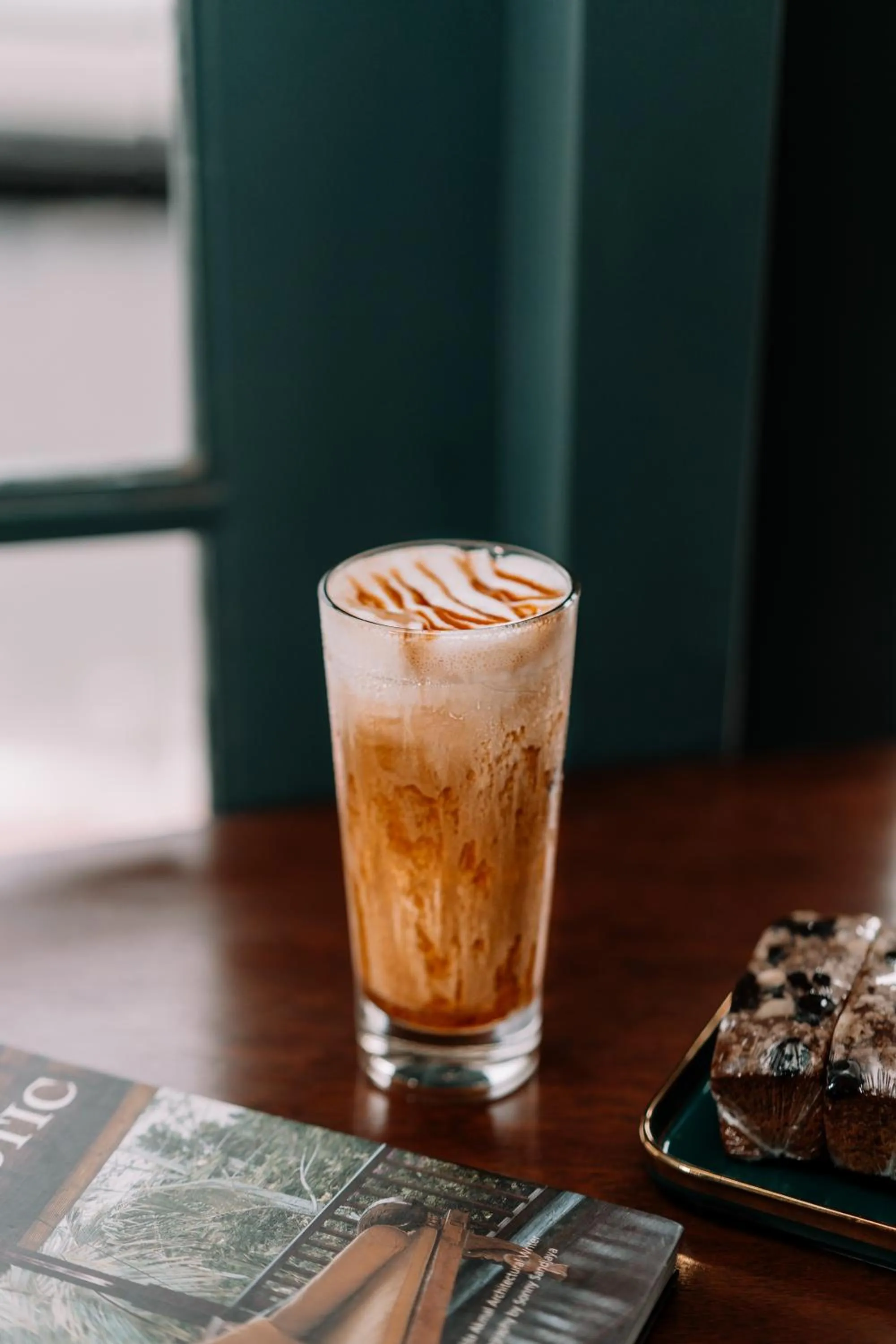 Coffee/tea facilities in CERIA HOTEL at Alun Alun Yogyakarta
