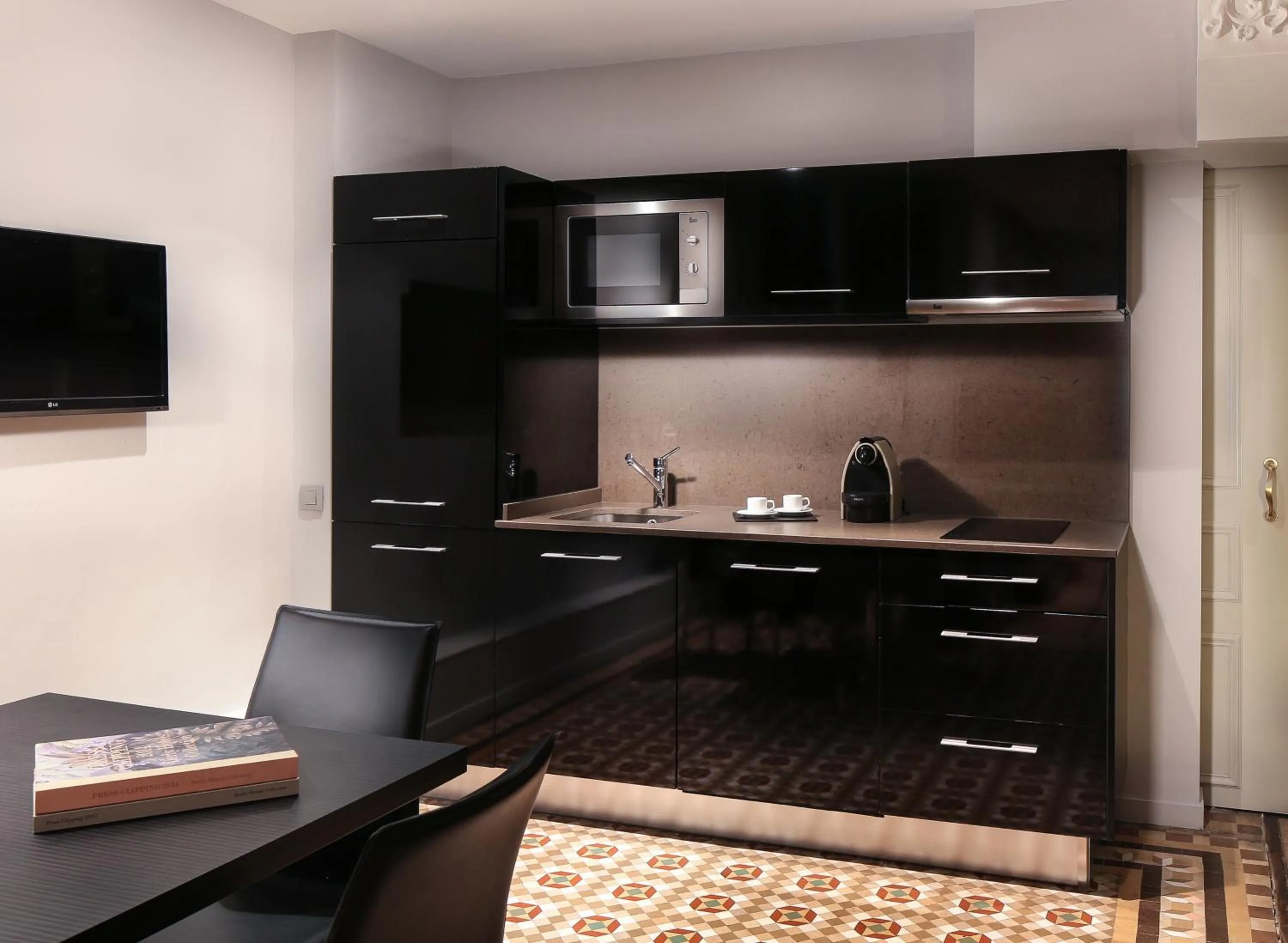 Kitchen or kitchenette in Hotel Balmes, a member of Preferred Hotels & Resorts
