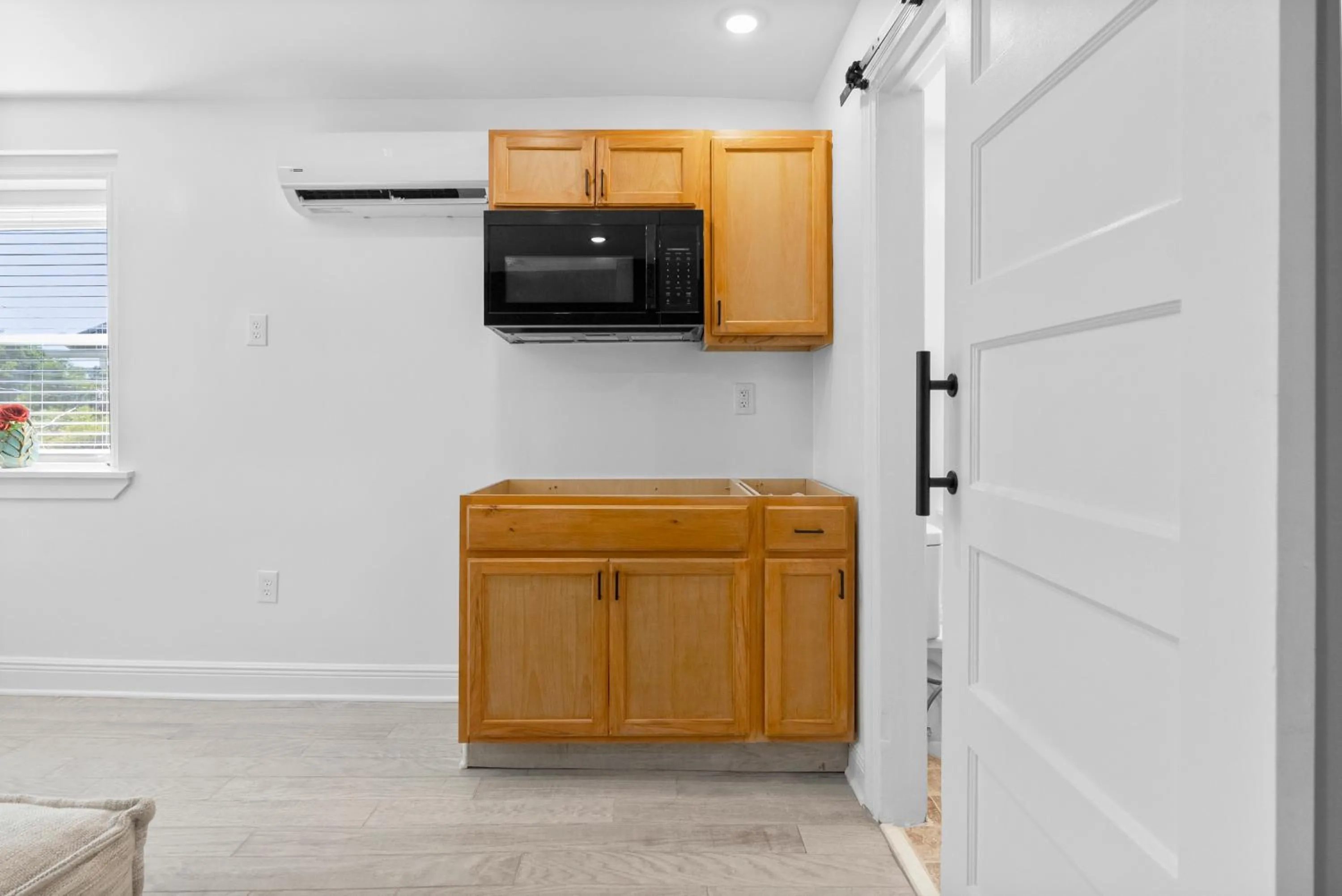 Kitchen or kitchenette in Urban Oasis Ed Sheeran Vibes 15 Mins Away