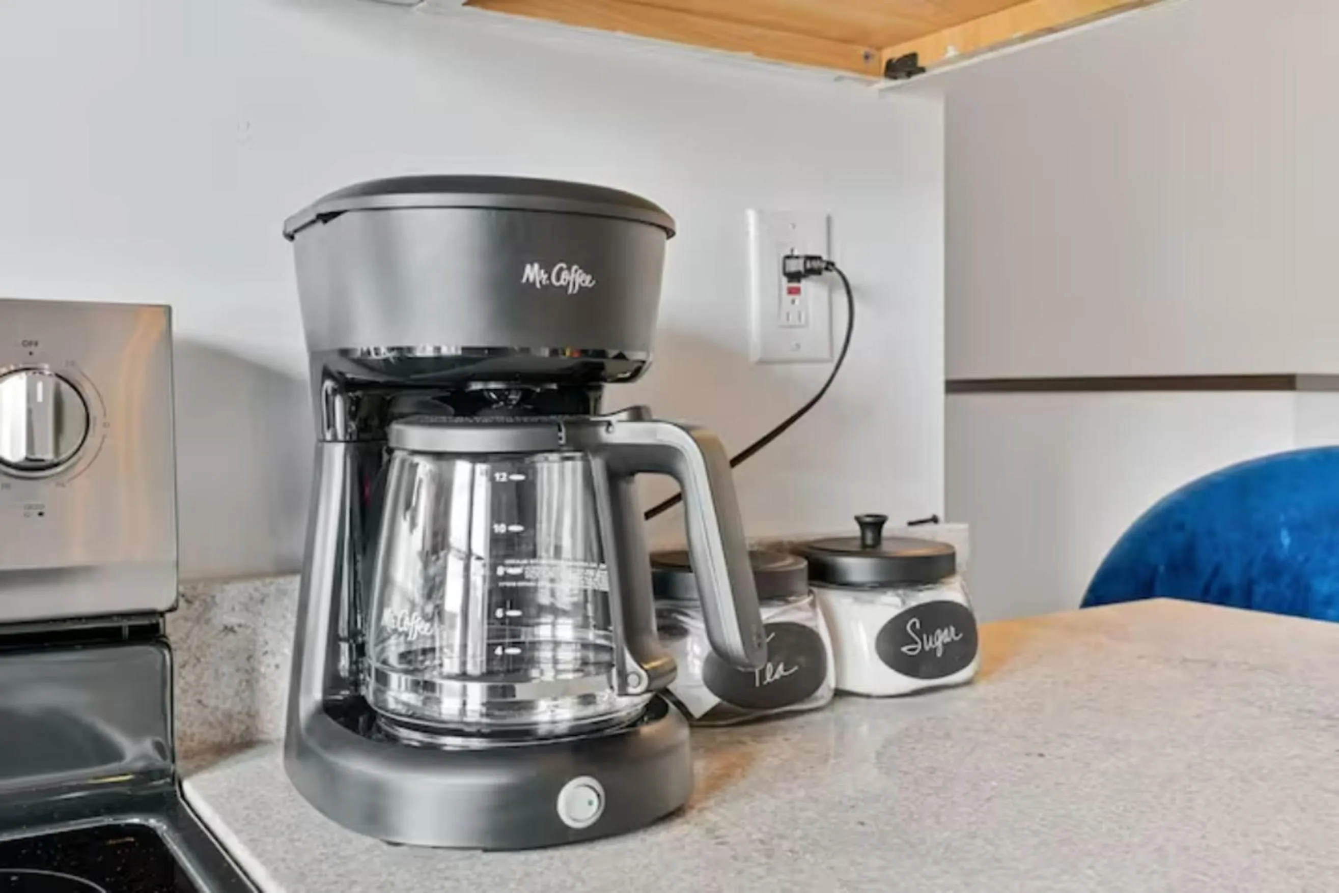 Coffee/tea facilities in Urban Oasis Ed Sheeran Vibes 15 Mins Away