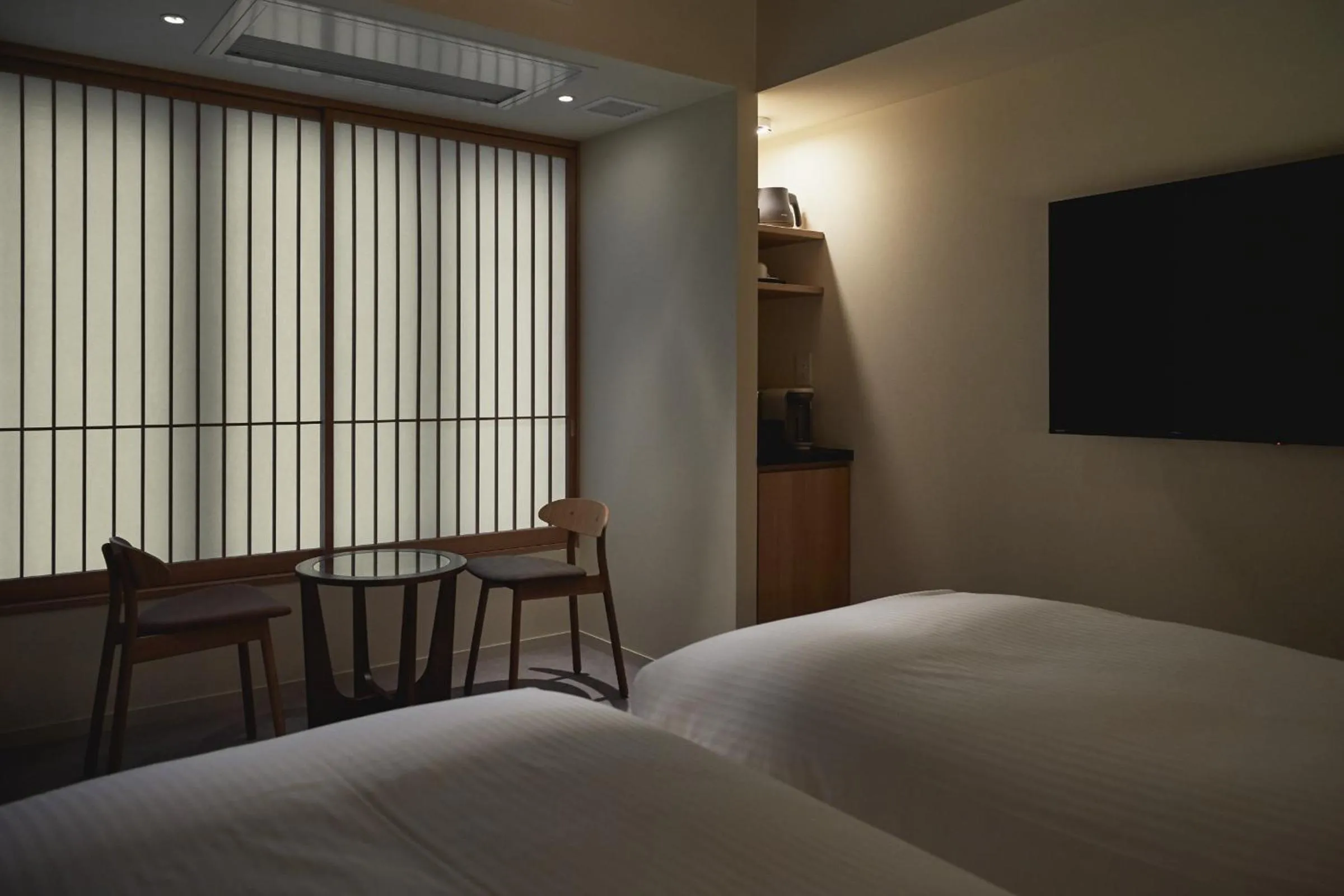 TV and multimedia in THE HOTELS HAKATA Harushige SHINKAN