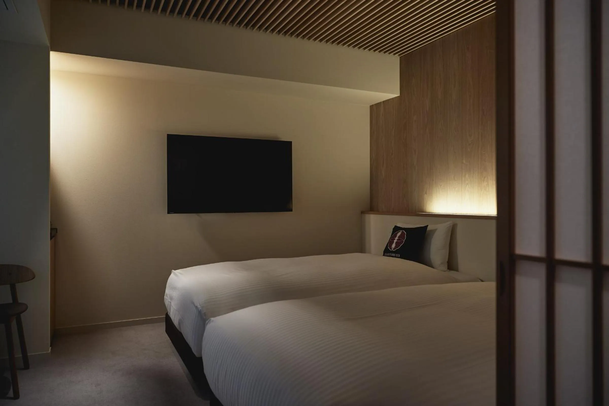 TV and multimedia in THE HOTELS HAKATA Harushige SHINKAN