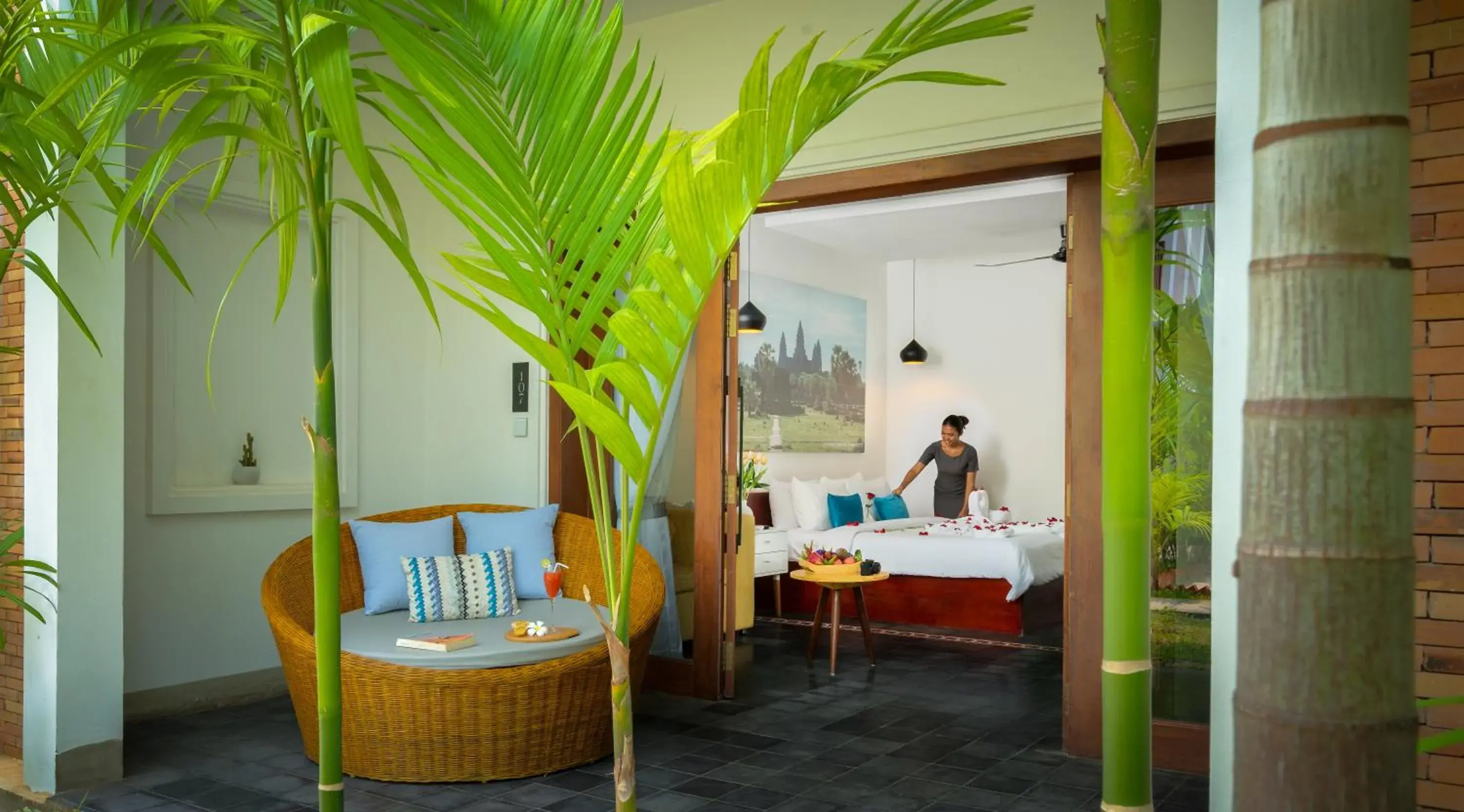 Cabana Suite Pool Access in Bopha Watbo Residence Cabana Suite Pool Access in Bopha Watbo Residence