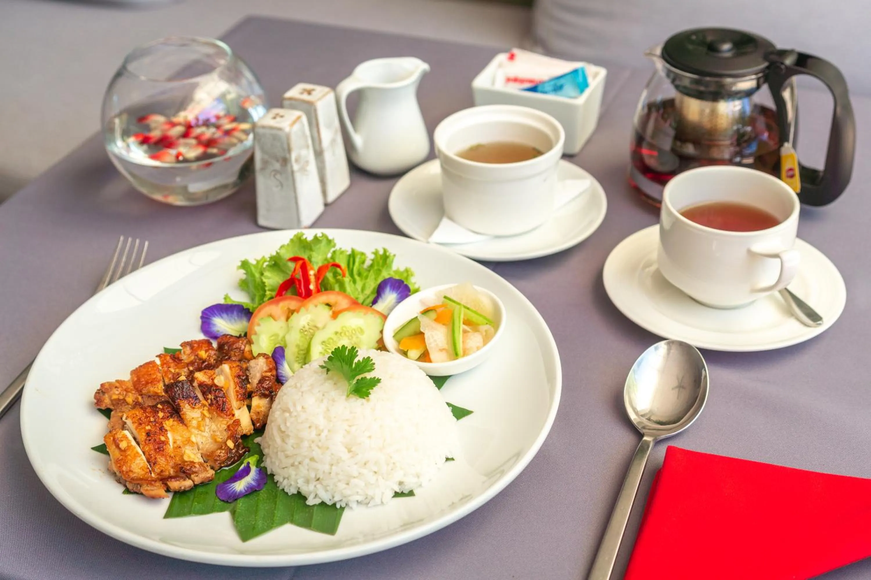 Breakfast in Bopha Watbo Residence