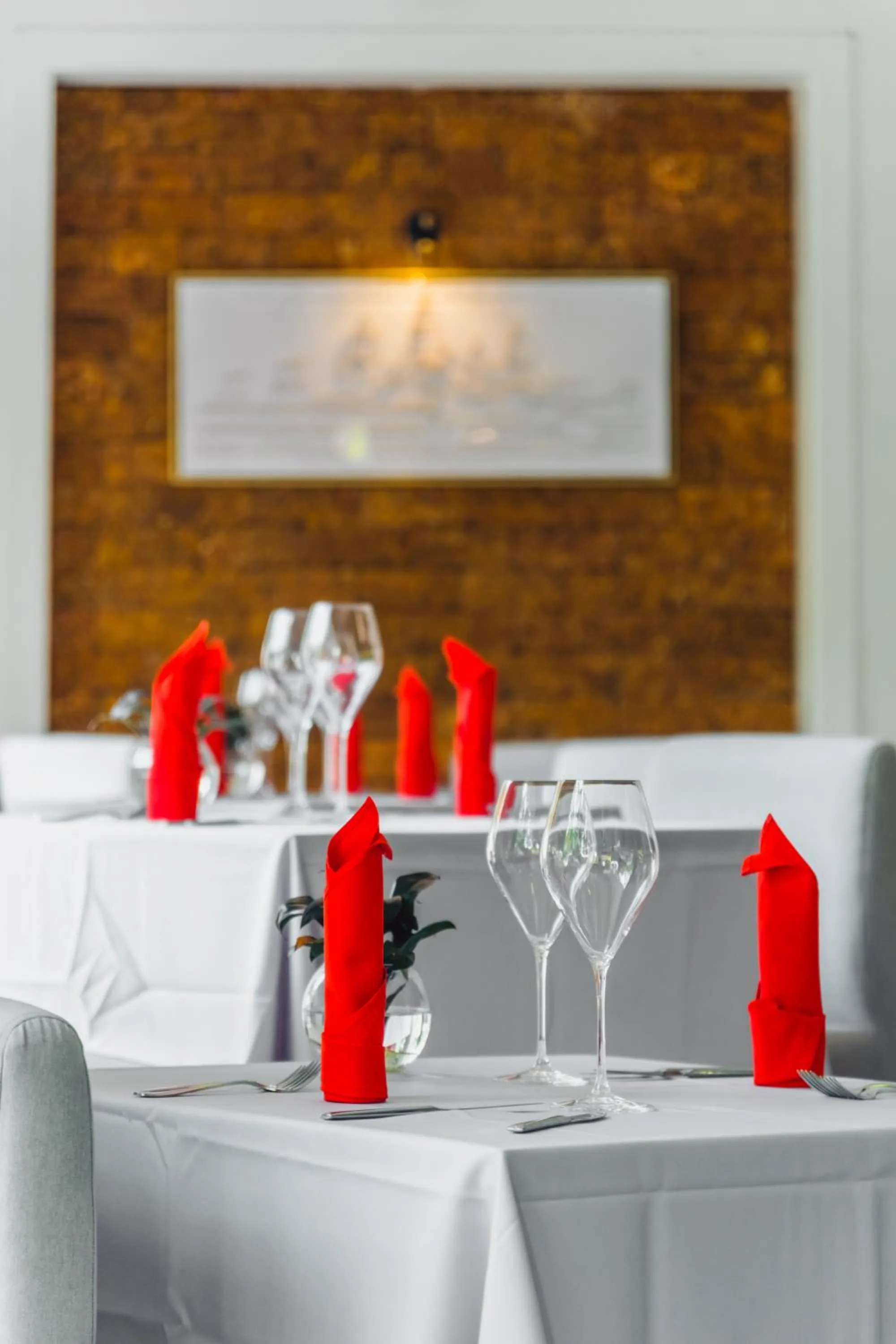 Restaurant/places to eat in Bopha Watbo Residence