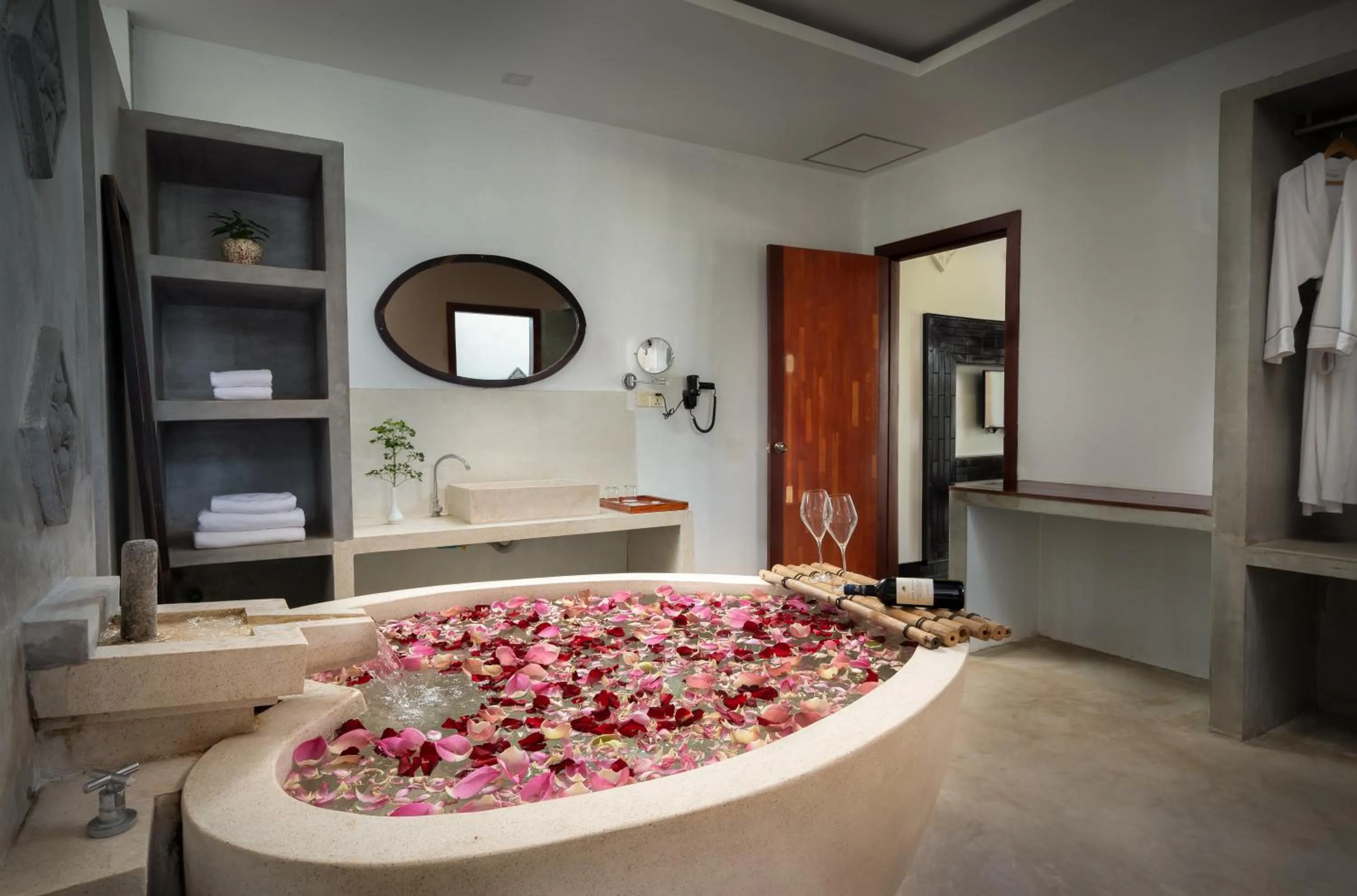 Bathroom in Bopha Watbo Residence