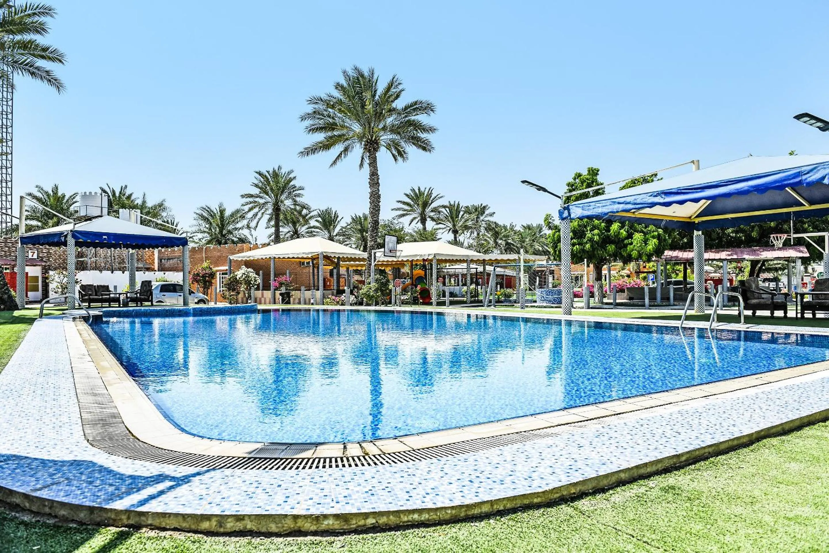 Lobby or reception in OYO 138 Gulf Sand Motel