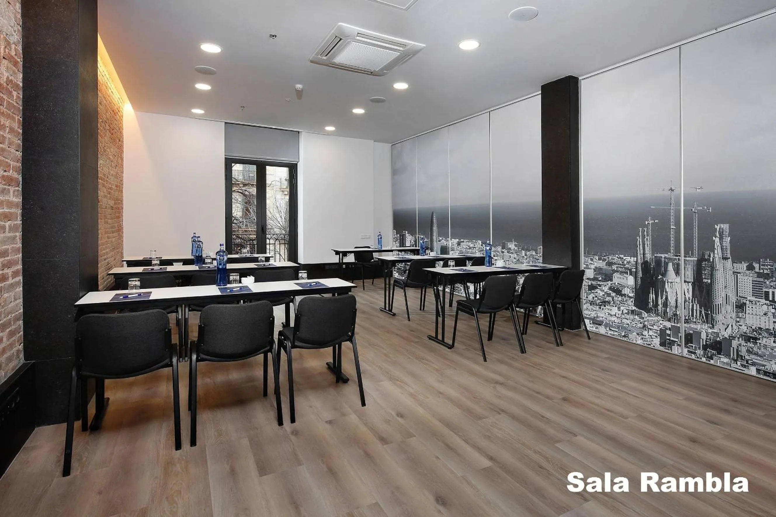 Meeting/conference room in HCC Regente