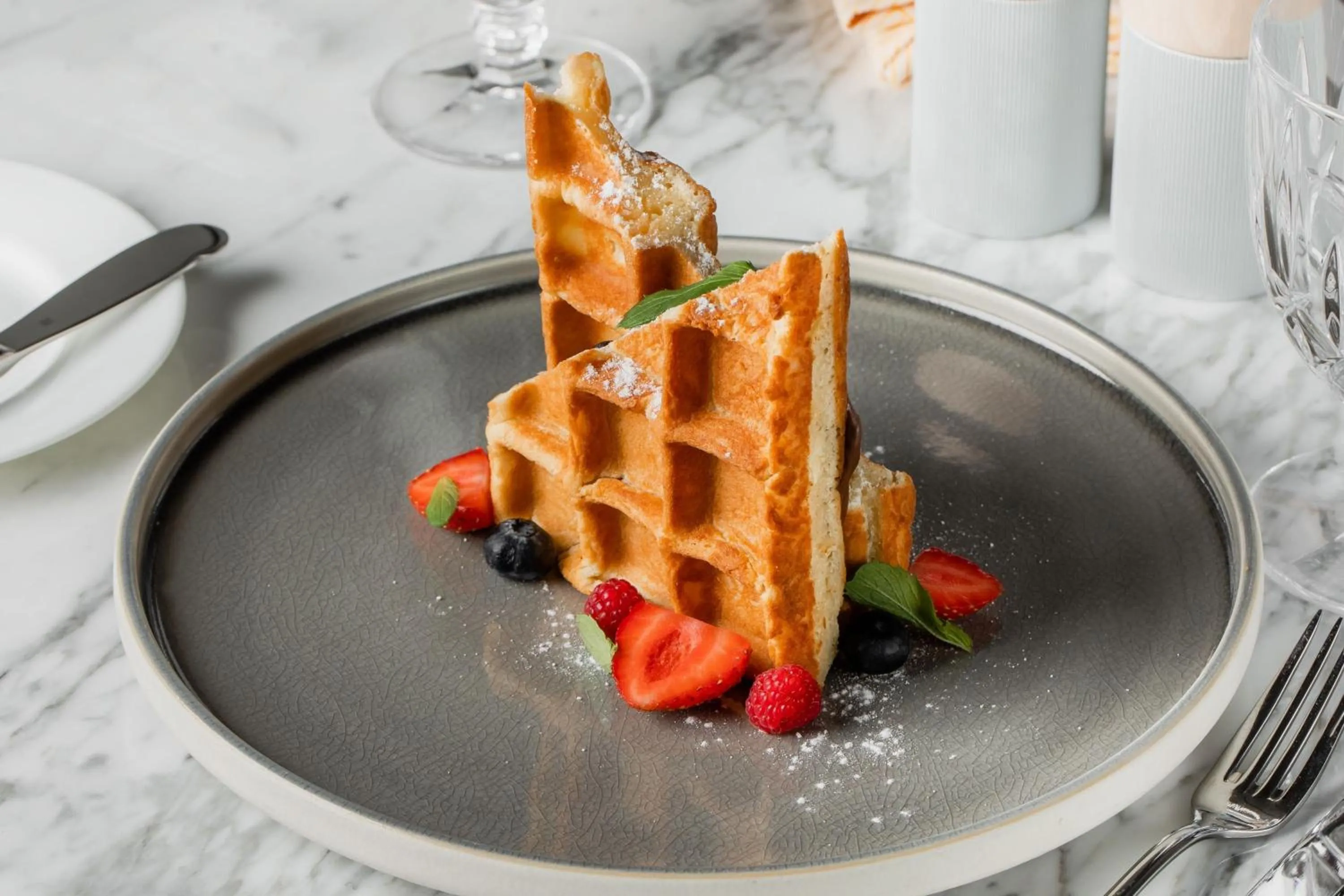 Restaurant/places to eat in The Ritz-Carlton, Baku