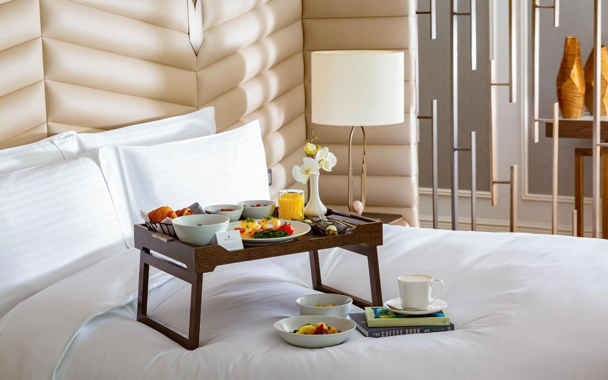 Food, Bed in The Ritz-Carlton, Baku