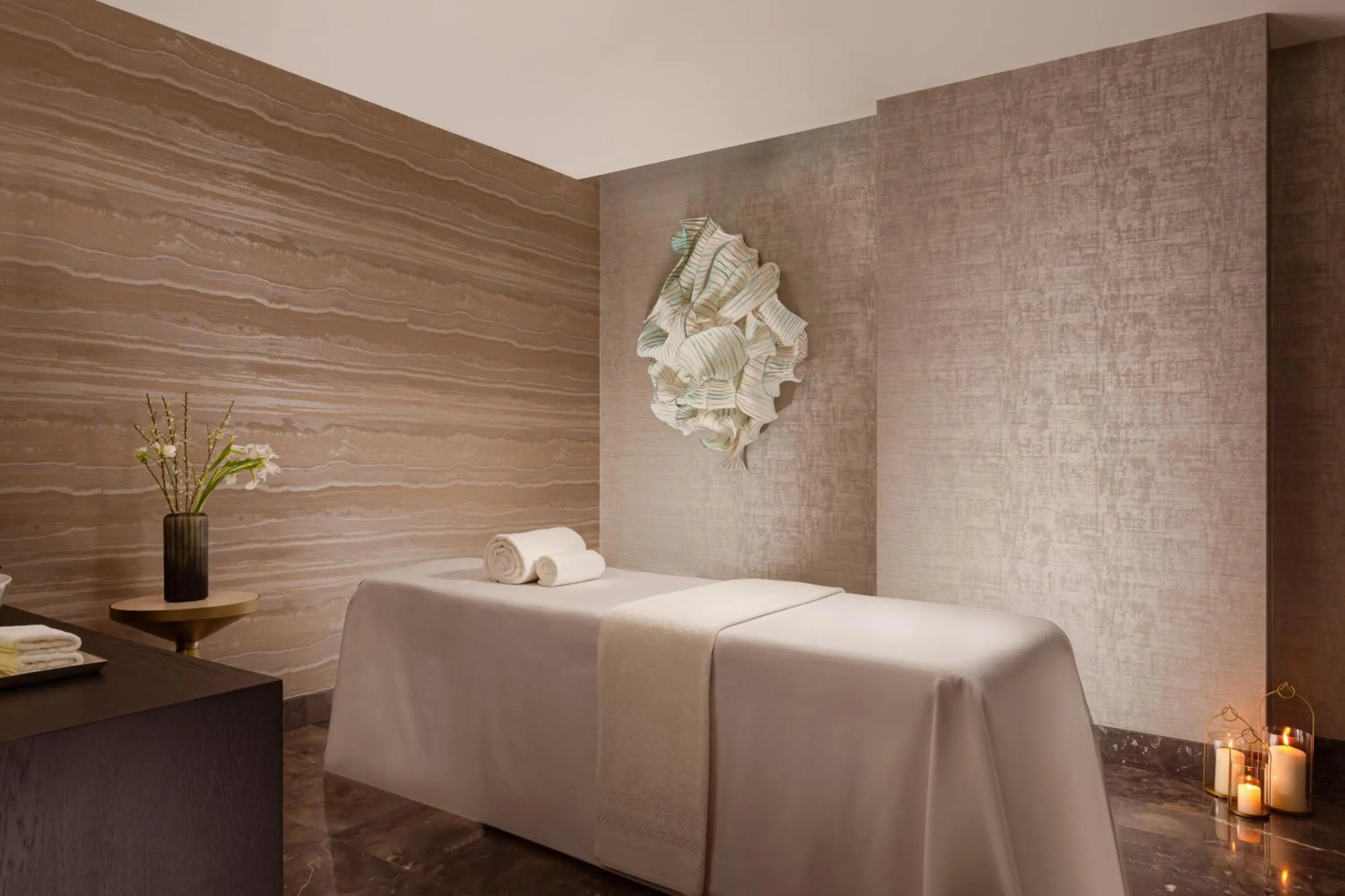 Spa and wellness centre/facilities, Bed in The Ritz-Carlton, Baku