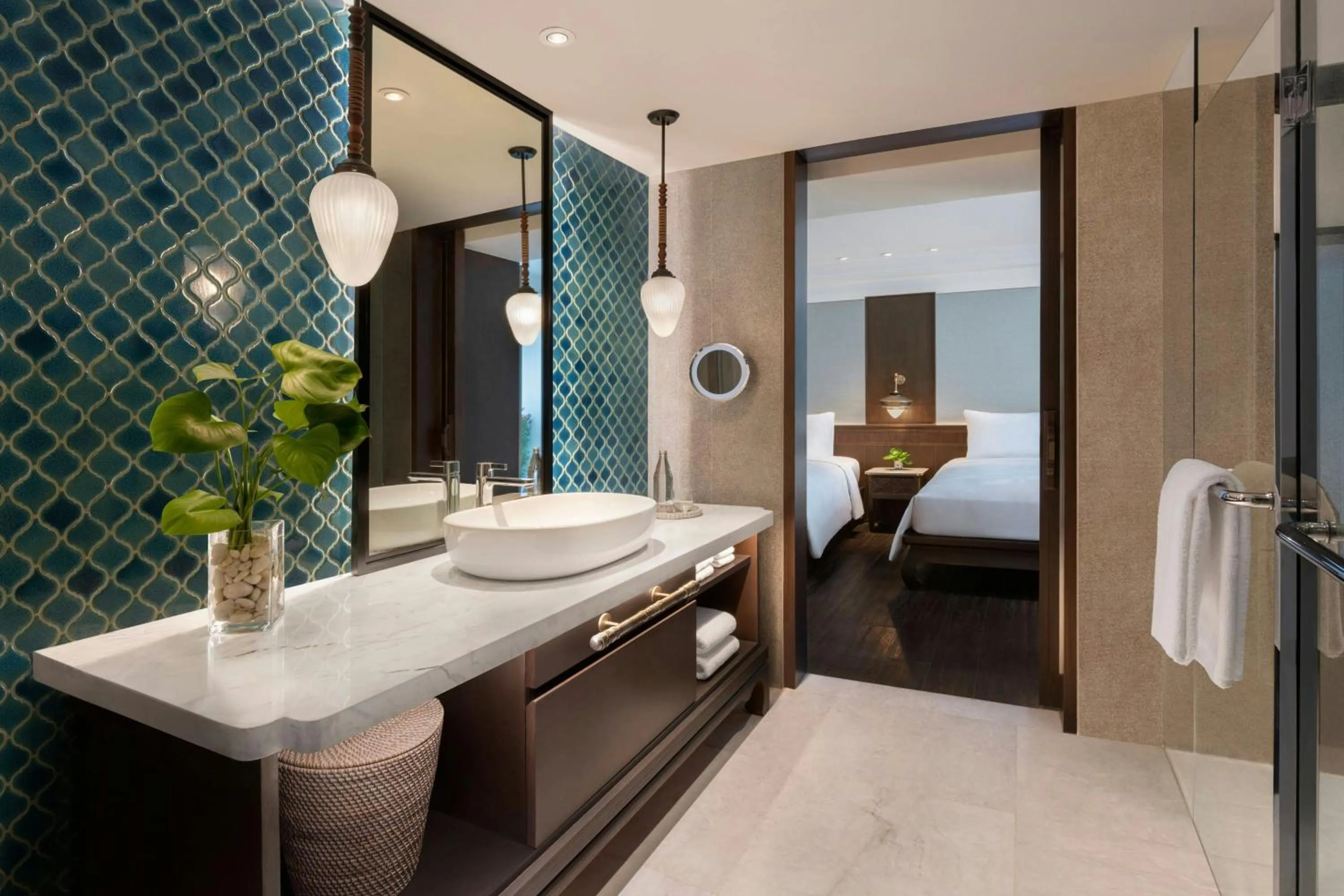 Bathroom, Bed in Marriott Vacation Club, Khao Lak Beach Resort