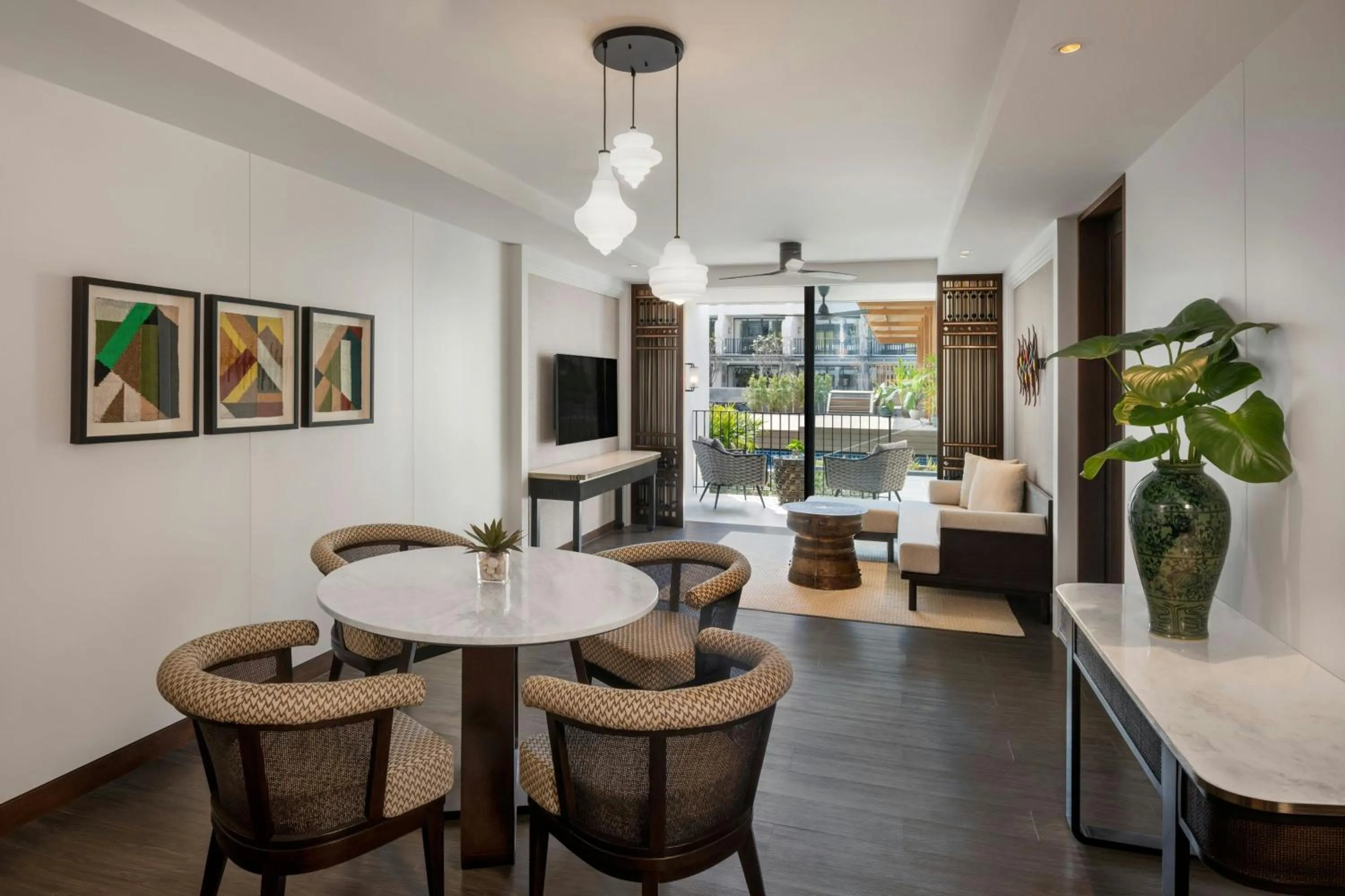 Swimming pool in Marriott Vacation Club, Khao Lak Beach Resort